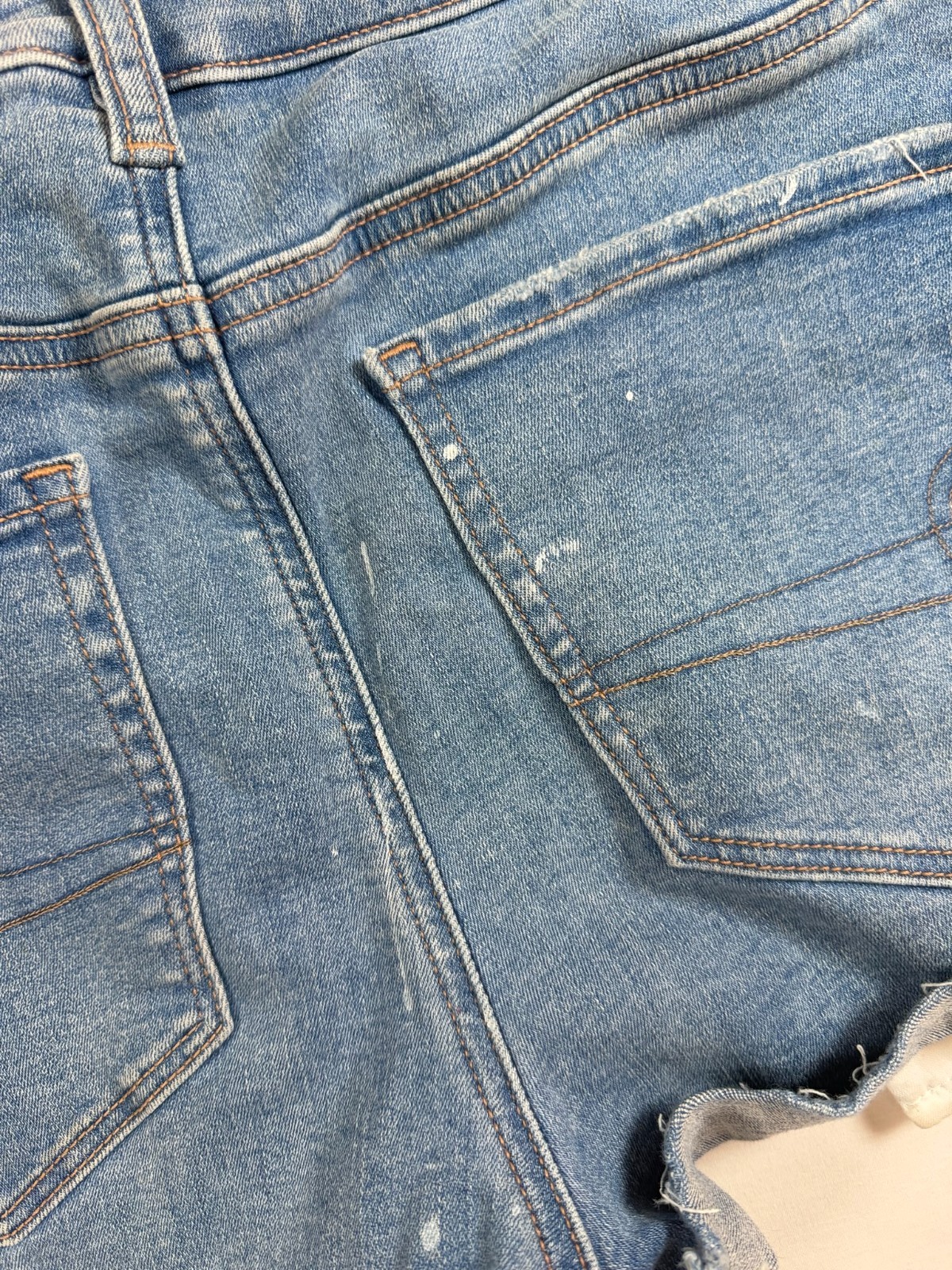 American Eagle Hi-Rise Shortie Light Wash Distressed Denim Shorts Lace Detail