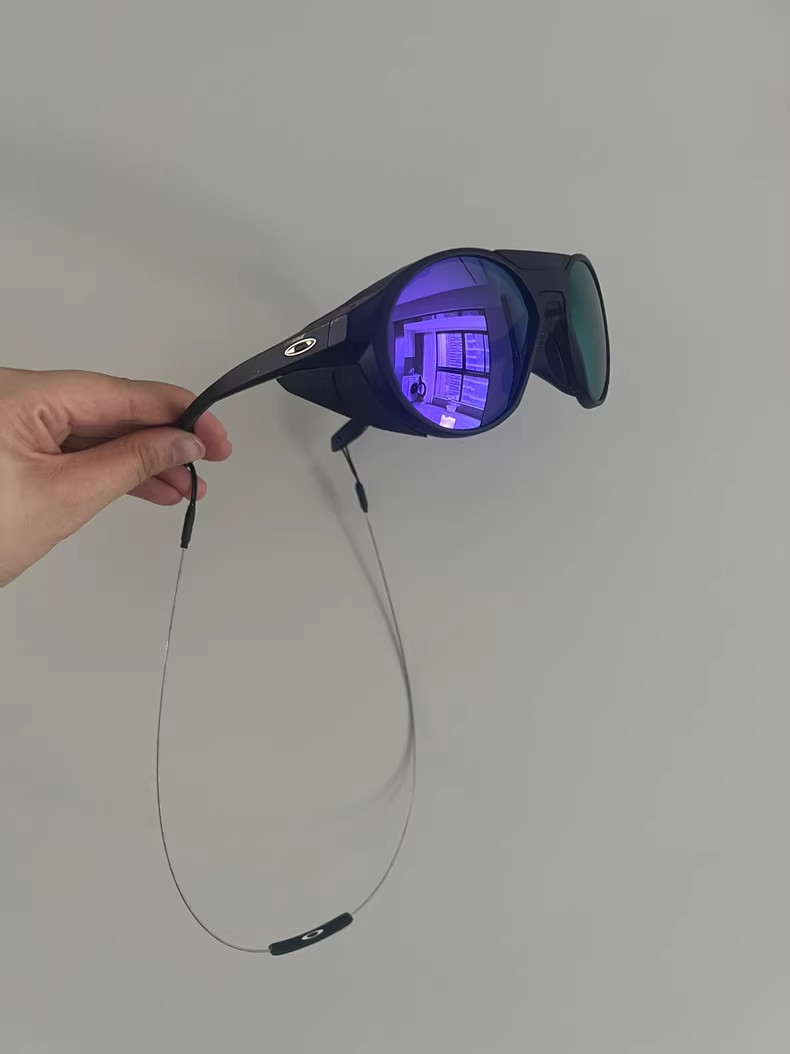 Oakley CLIFDEN OO9440 Matte Black Purple Lens Sunglass New