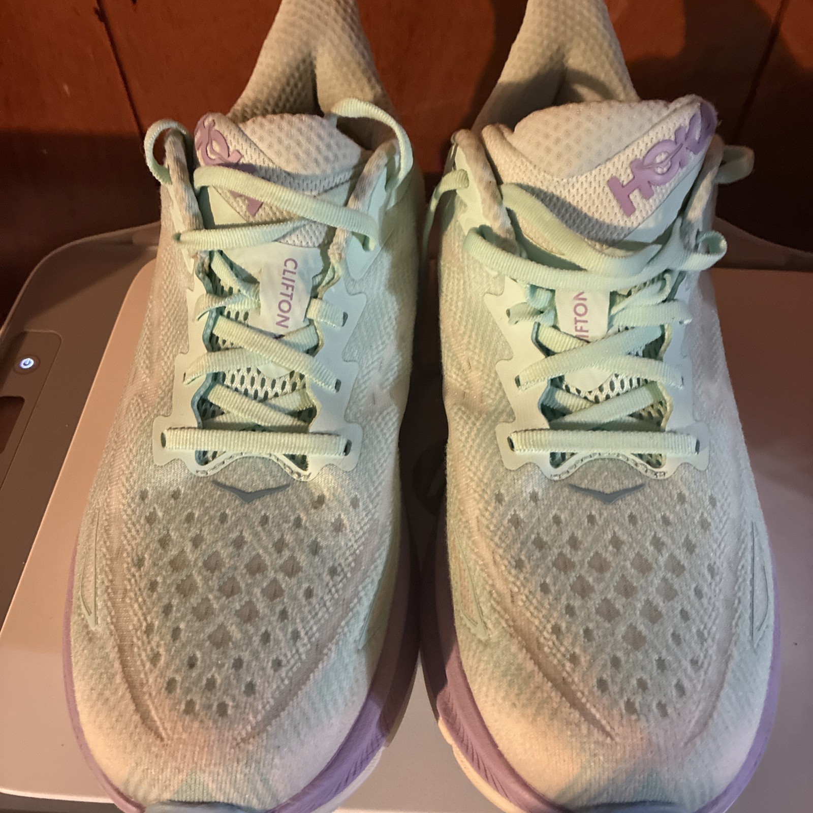 Hoka One One Clifton 9 Shoes Womens Size 10.5 Pastel Running 1127896