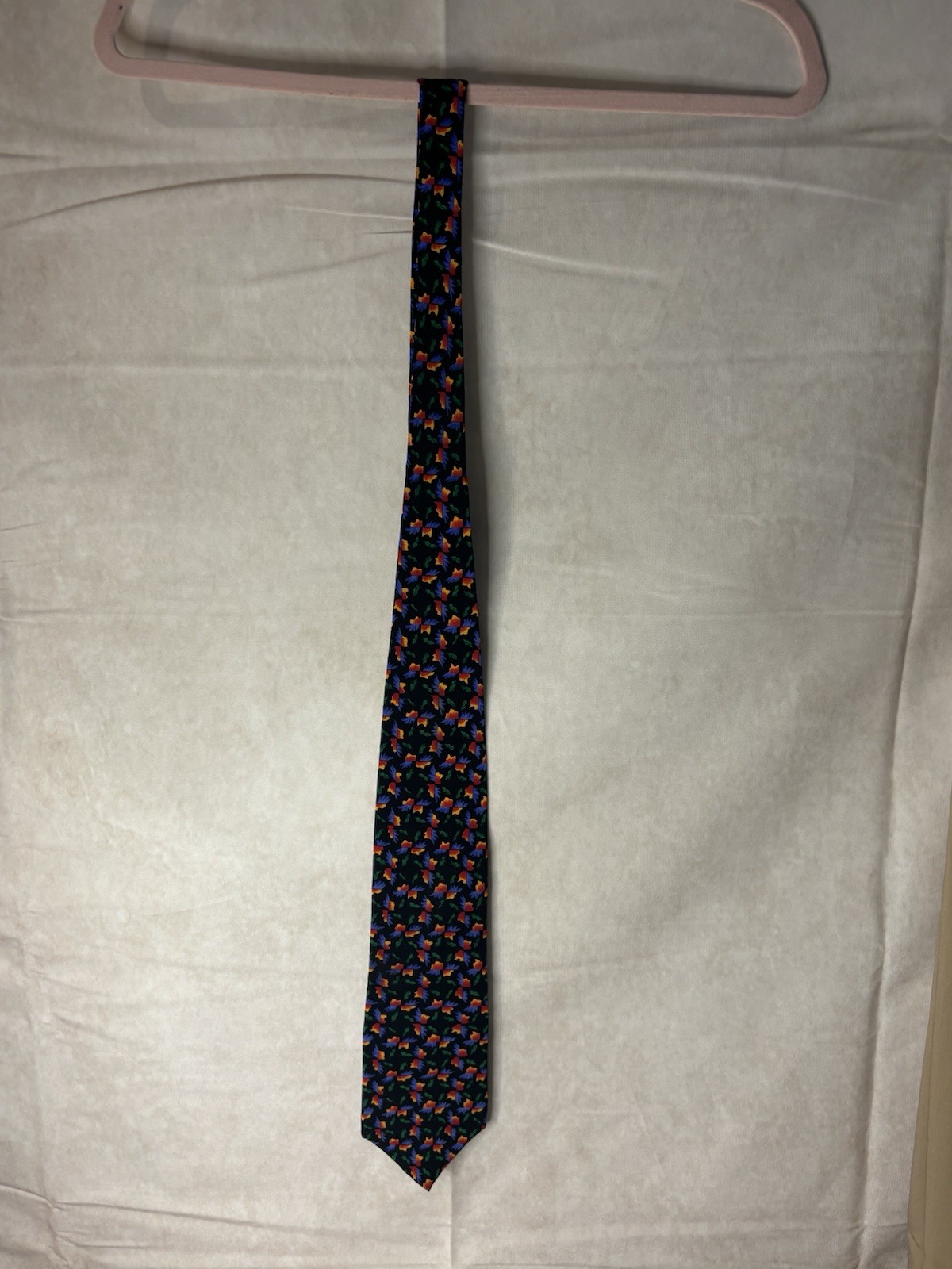 J. Garcia Men’s Tie Black/Multicolor Floral Pattern Logo Accent