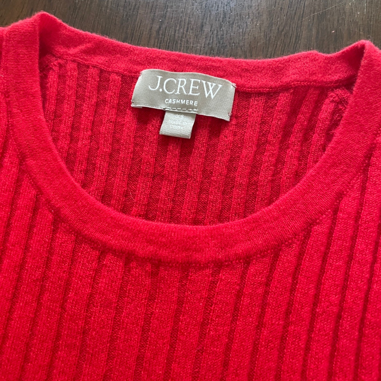 J.Crew Cashmere Sweater Women XS Red Ribbed Short Sleeve Crew Neck Classic Luxe