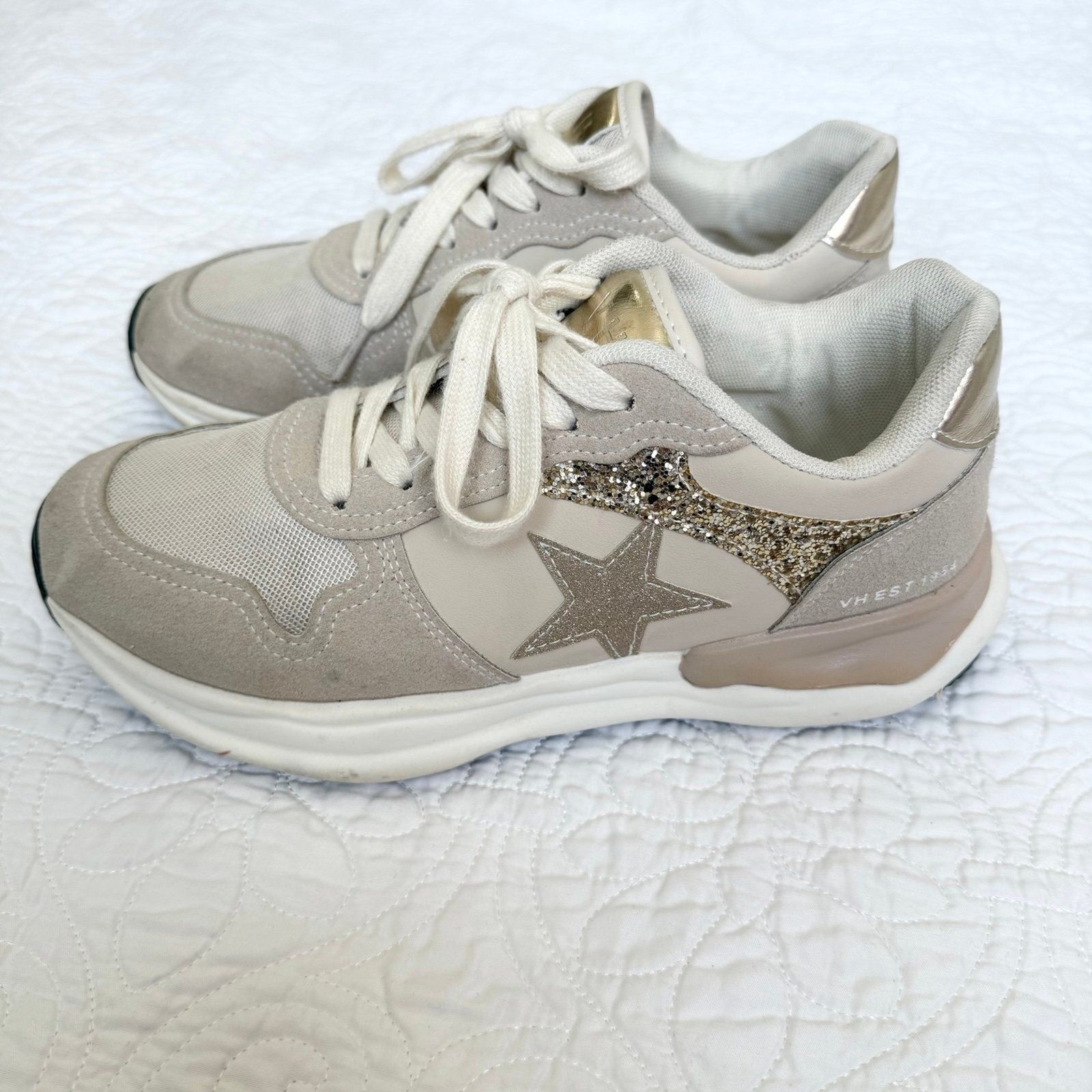 Vintage Havana Run Sneakers in Nude Glitter Size 8