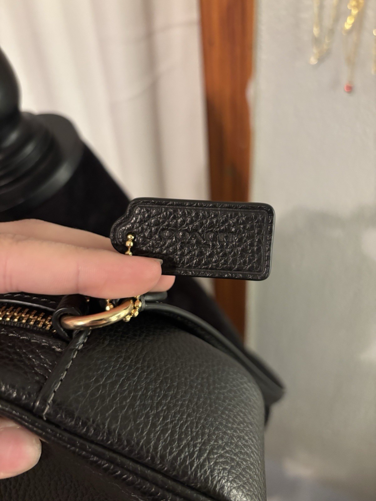Coach Jamie Pebbled Camera Bag Crossbody Black Gold Hardware Zip Small