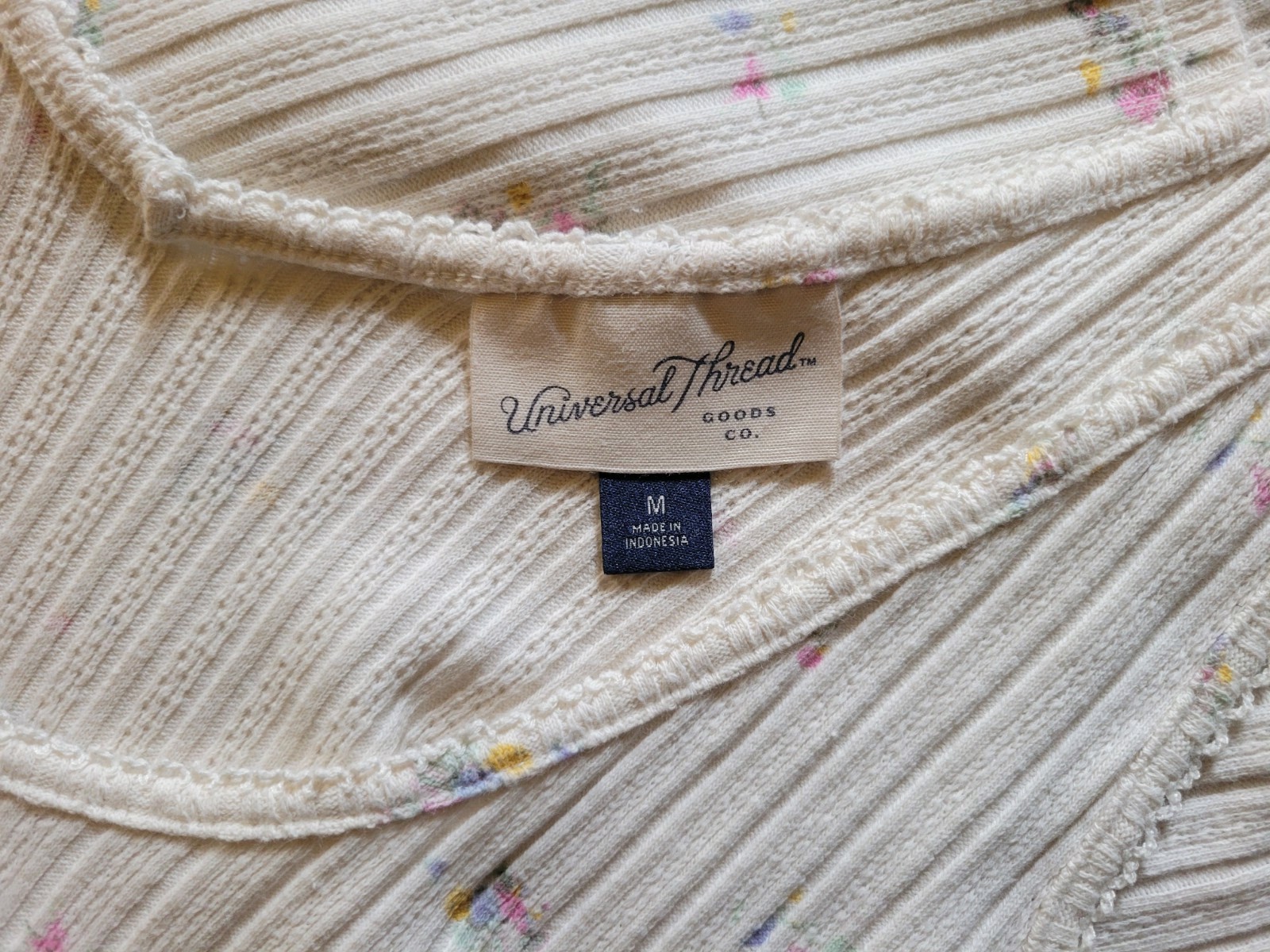 NWOT Universal Thread Ditsy Floral Pointelle Tank Top Size M