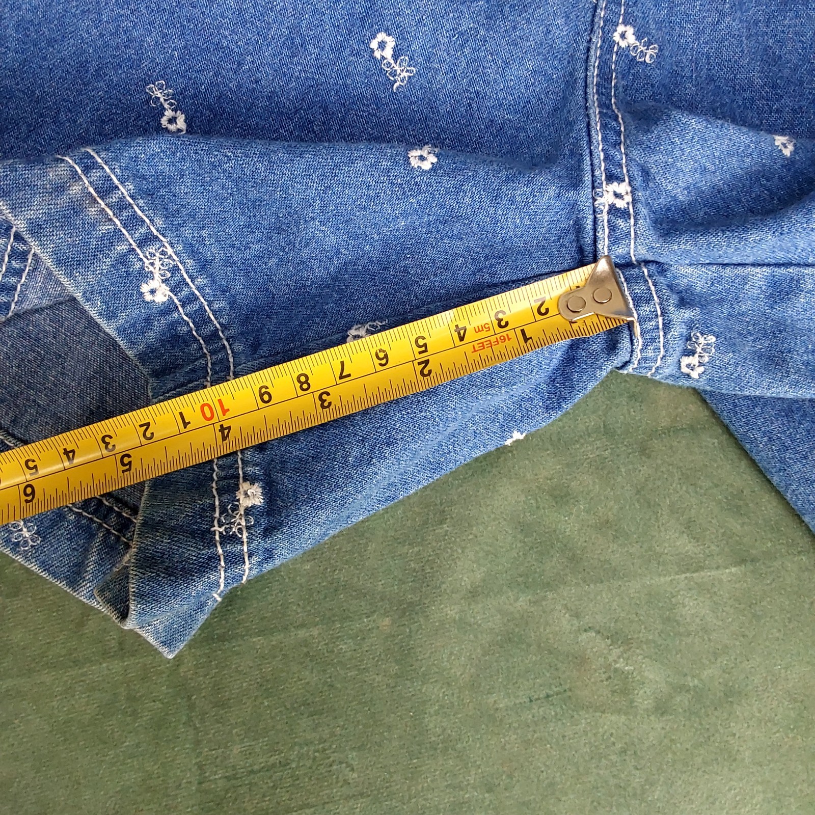 Vtg 90’s Adriana Sport Denim Overall Shortalls Embroidered 32″ Waist Womens Med