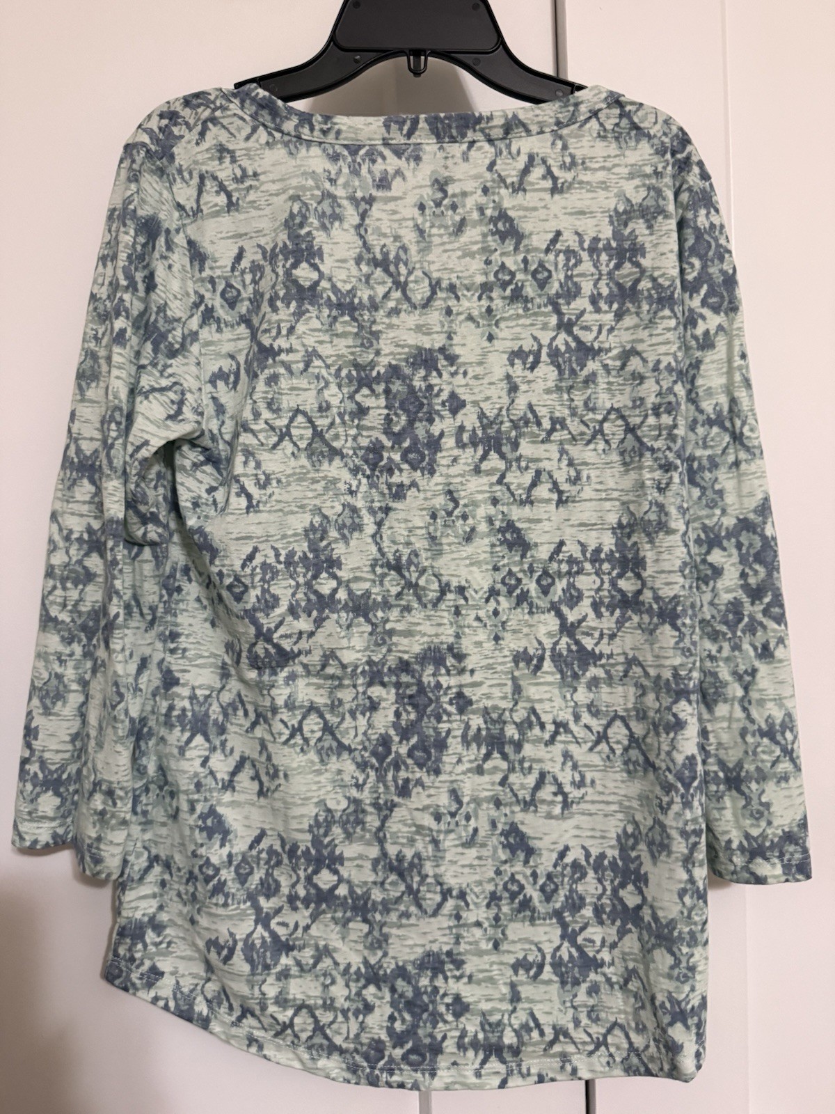 North River Women’s Blue/White Floral Henley Button Long Sleeve Tunic Top Sz S