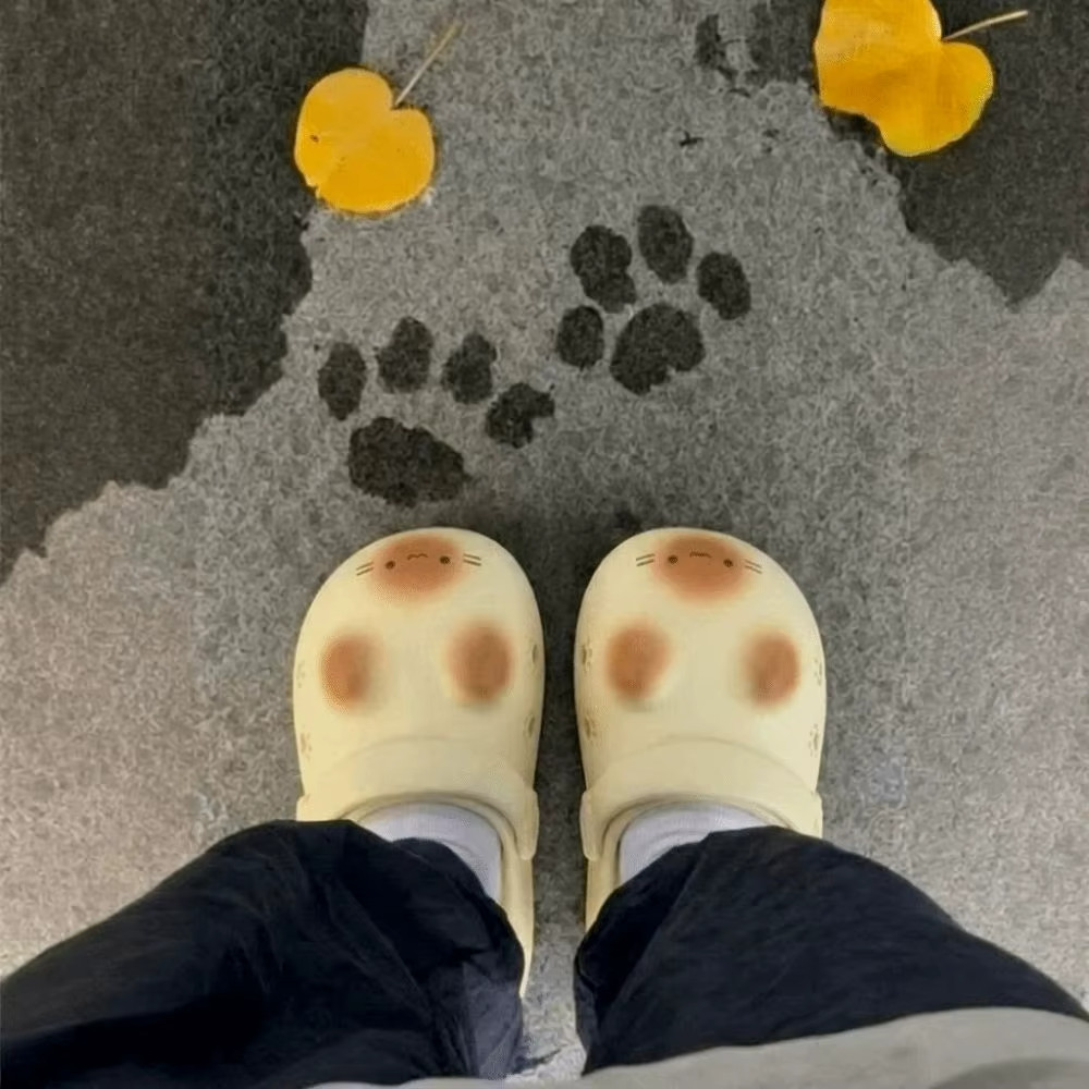 Adorable Waterproof Cat Slippers Anti Slip Bottom Cat Paw Soft Bottom Closed toe