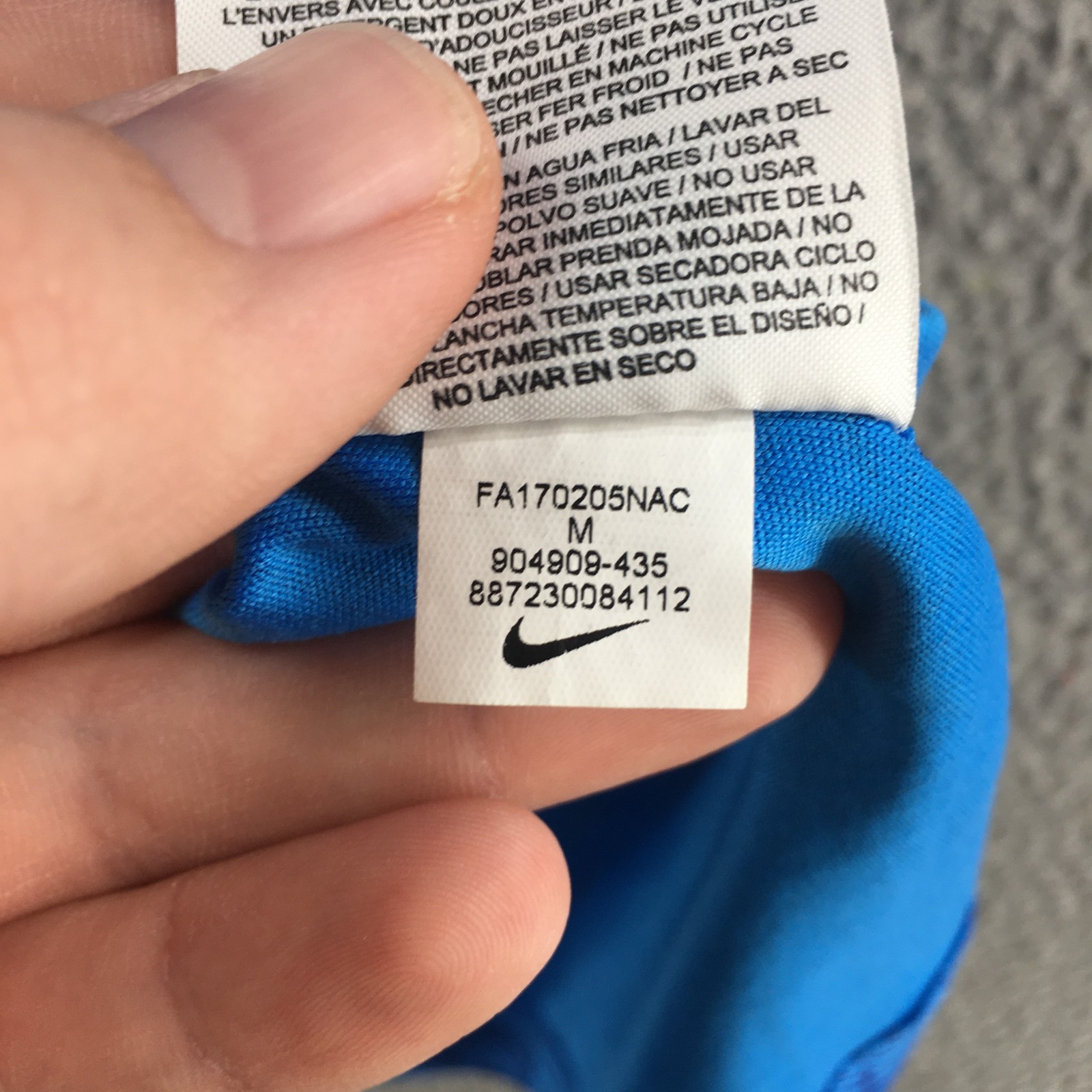 Nike Tops Womens Medium Tank Blue Pullover Sleeveless Round Neck Casual Comfort