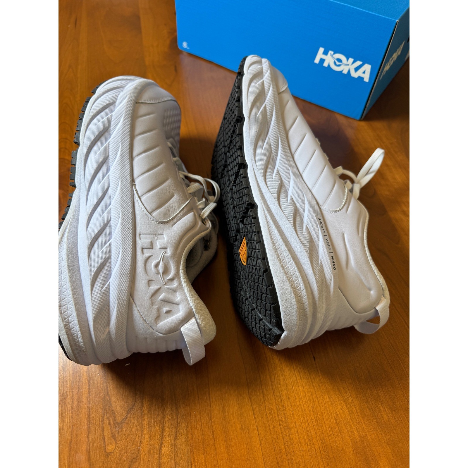 Hoka One One Bondi SR Mens White Leather Slip Resistant Walking Shoes Sneaker