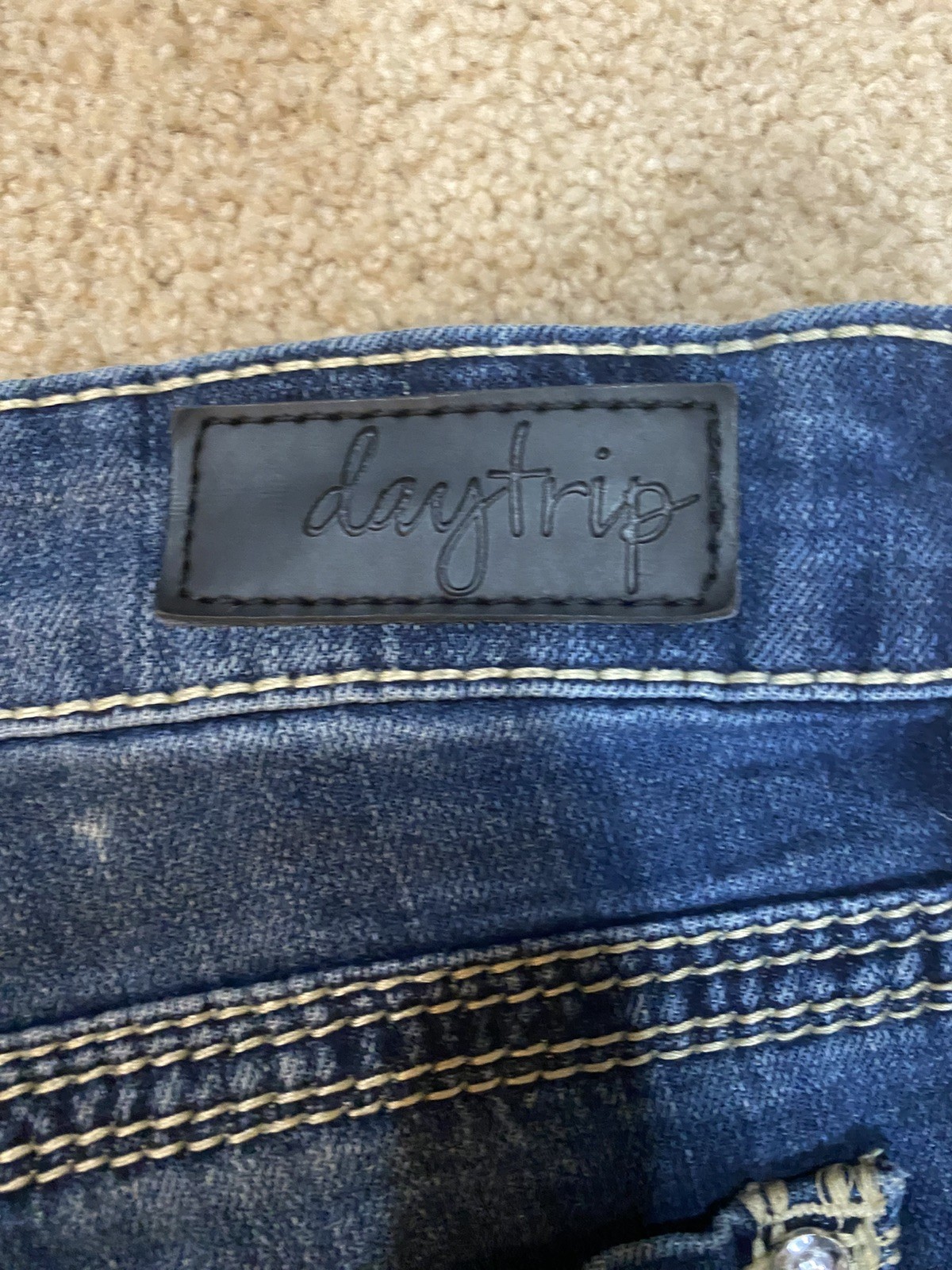 Daytrip Jeans, Women’s Size 29 long Blue Denim LYNX Ankle Skinny distressed