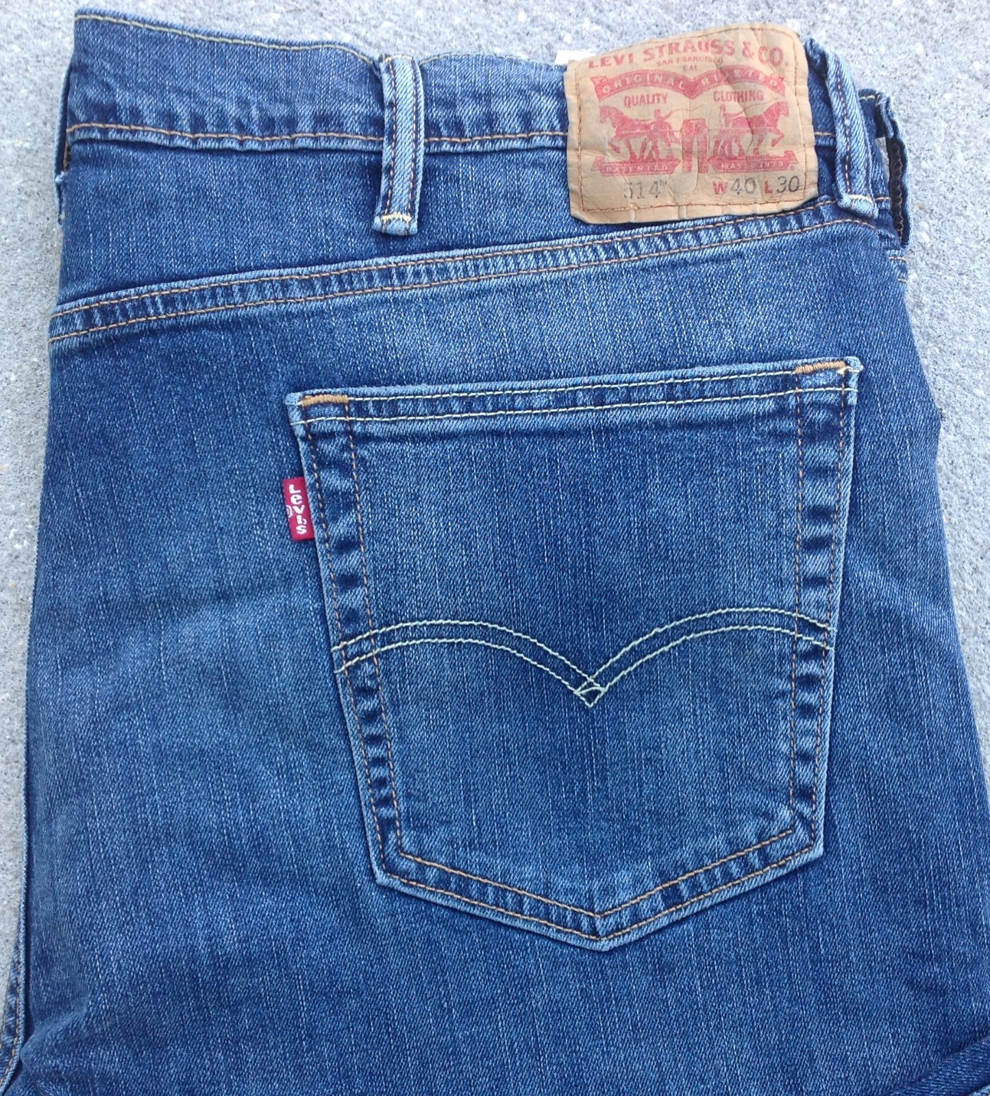 Levi Men’s 514 Regular Fit Through Thigh Straight Leg Jeans