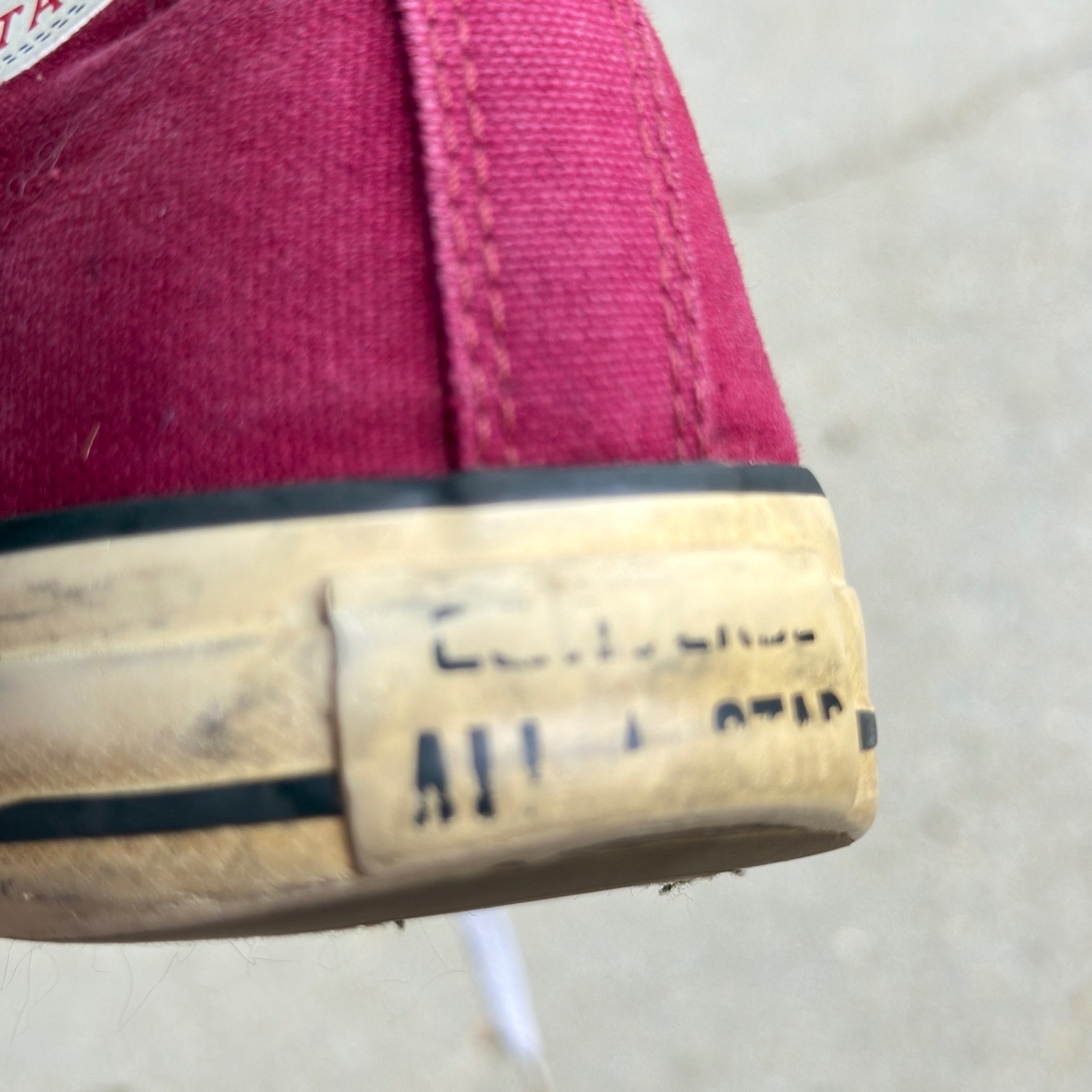 Converse Chuck Taylor All Star High Top Sneakers Burgundy Canvas Shoes W 8 M 6