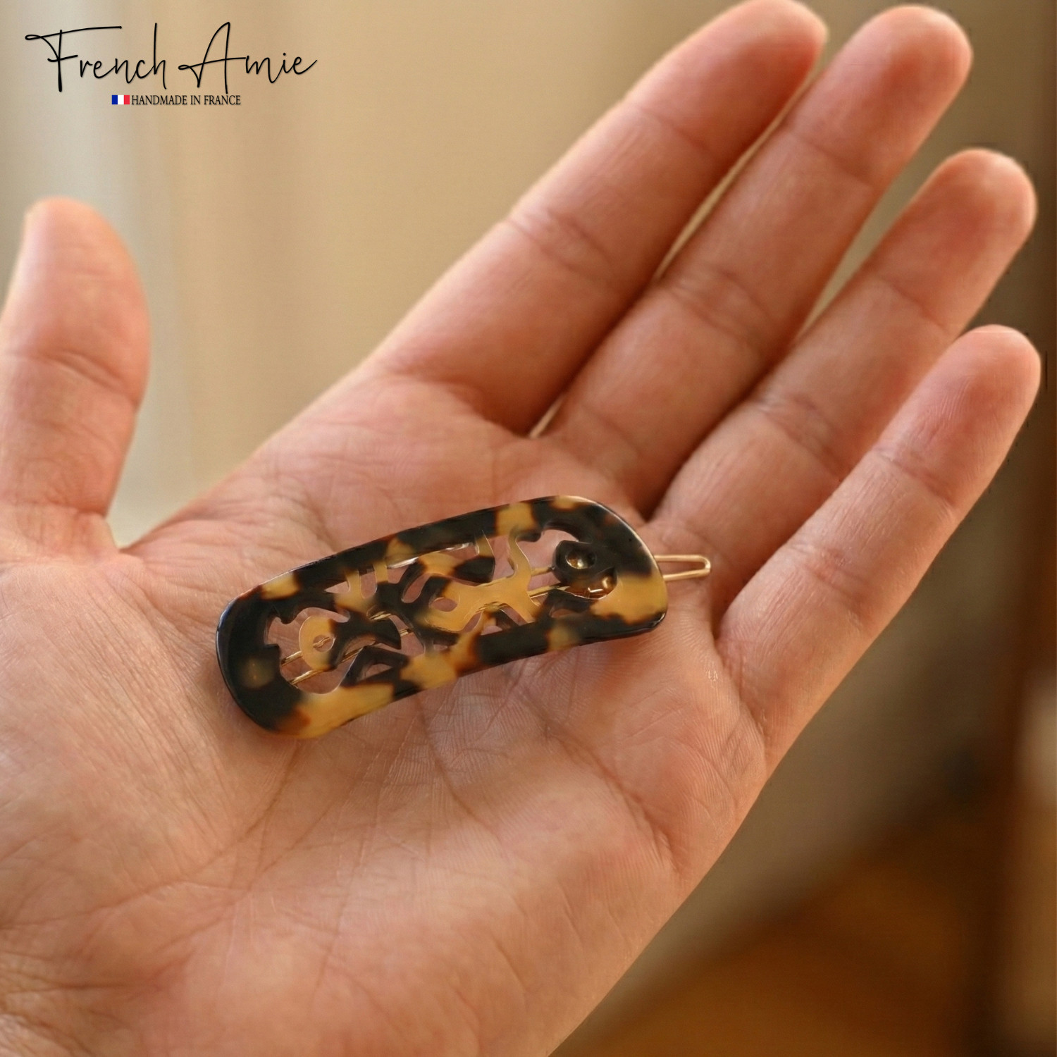 French Amie Swirls 2 ¼” Celluloid Handmade Tige Boule Snap Hair Clips for Women
