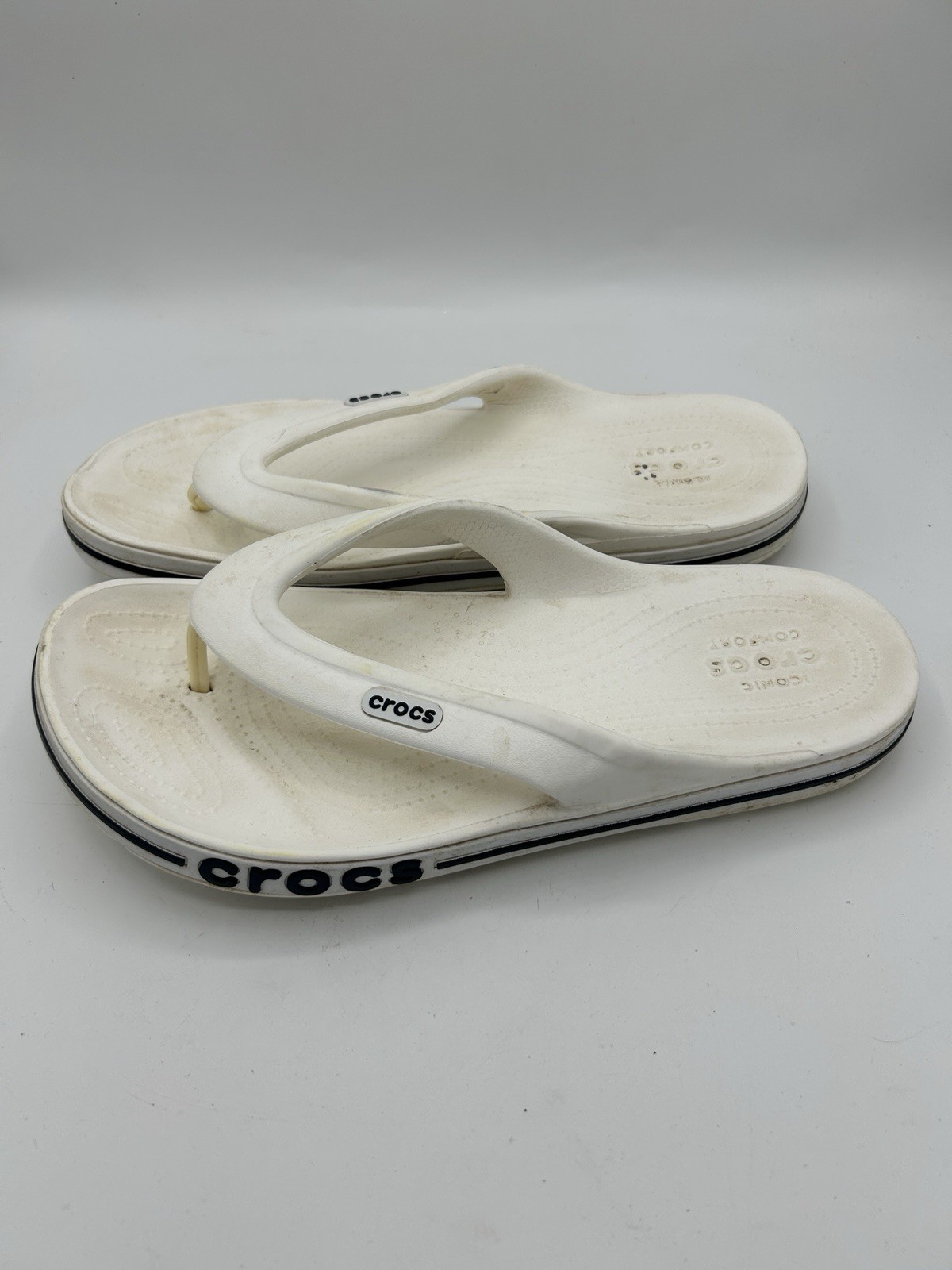 Crocs Men and Women’s Bayaband Flip Cantaloupe Navy Pepper Black White Size 9