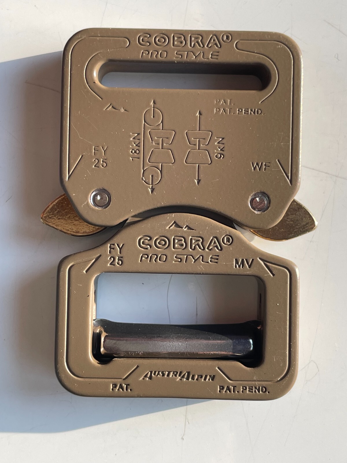 AustriAlpin 25mm / 1″ Cobra Pro Style Buckle Coyote Brown FY25CVF Belt Clip