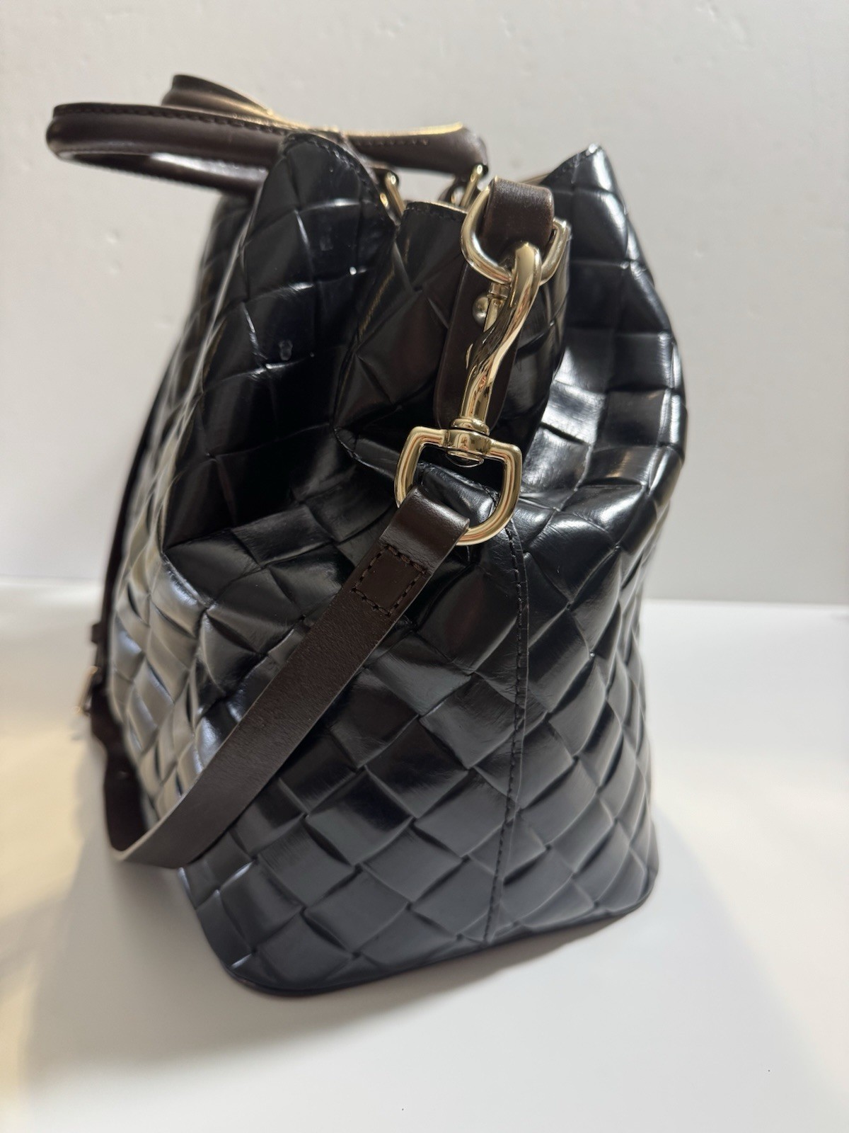 Dooney & Bourke Black Barlow Satchel Top Handle Detachable Strap Gold Hardware