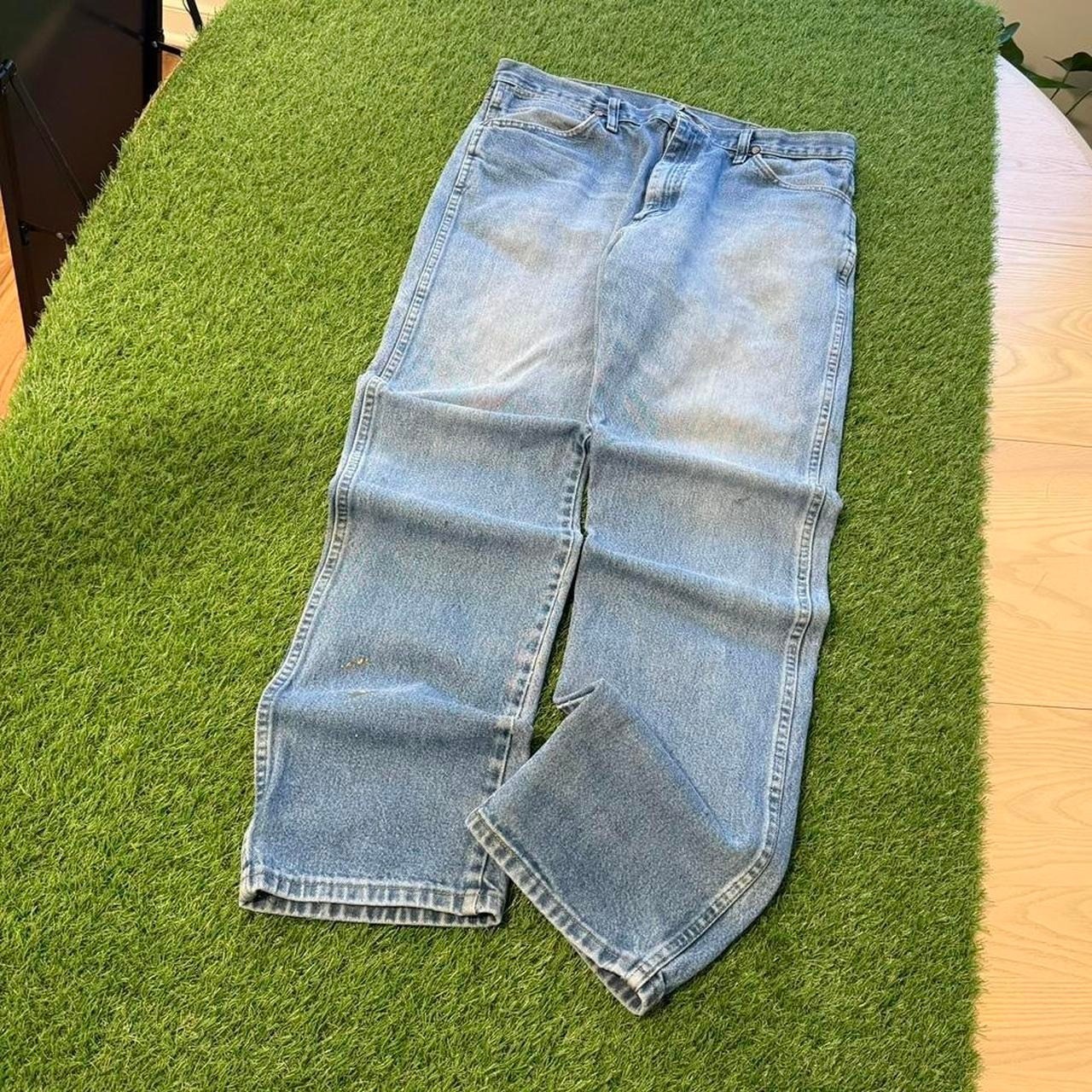 Wrangler Cowboy Cut Straight fit light wash jeans 35×34