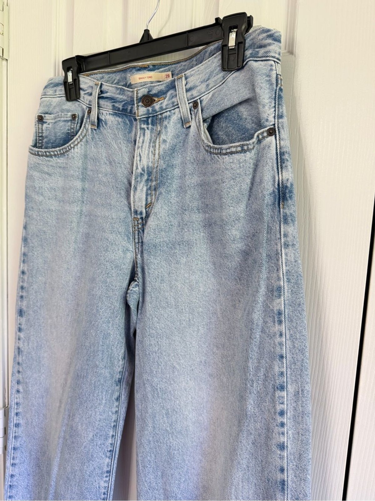 Levi’s Baggy Dad Jeans Womens 28 Light Wash High Rise Relaxed Wide Leg Denim