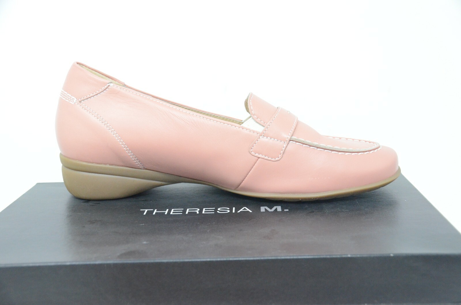 Women’s Theresia M Missy Dress Casual Shoes. Pink Leather. US Women’s Size 7