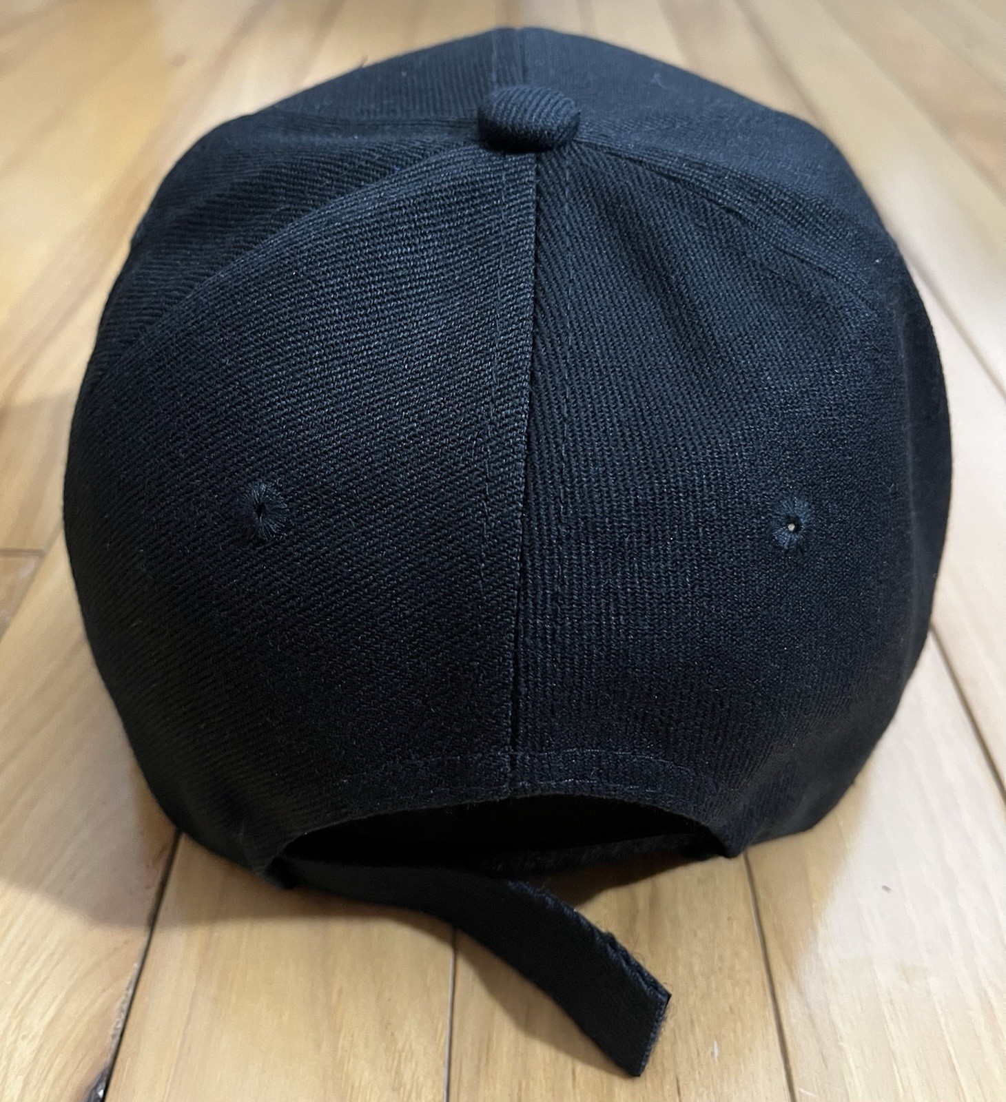 Auto-Car Subaru Symbol Baseball Cap. *** A hat worth more than its price.