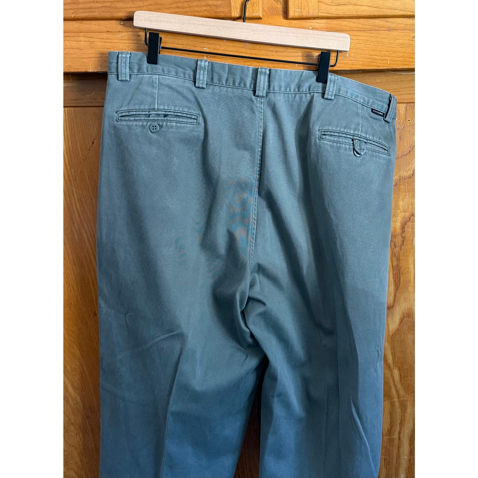 Vintage 90s Dockers Surplus Relaxed Pleated Pants W42 L36