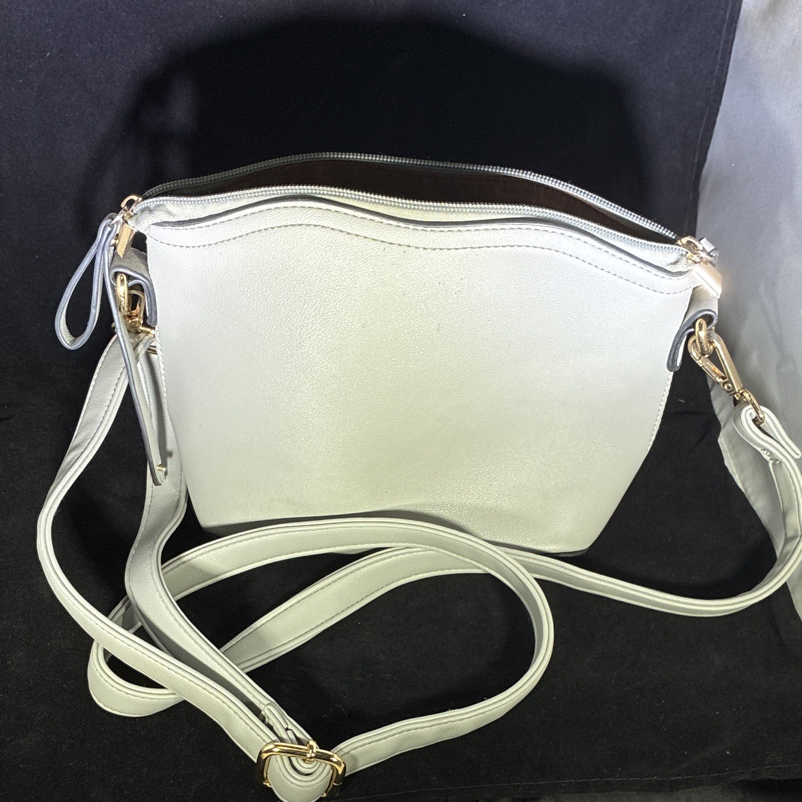 Women’s Gray, Solid Crossbody Bag, Gold Hardware, Zip Closure, Detachable Strap