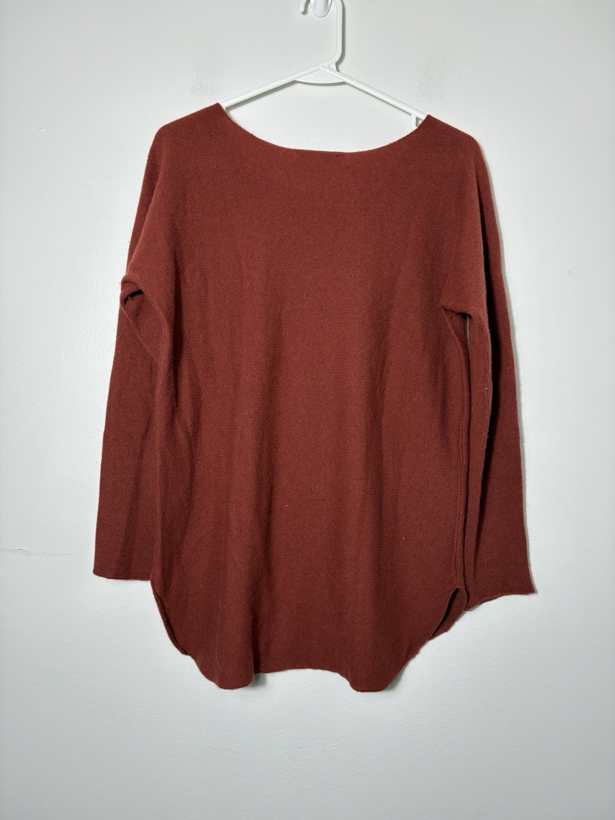 Ann Taylor 100% Cashmere Pullover Sweater Sz Small Red Quite Luxury Minimalist