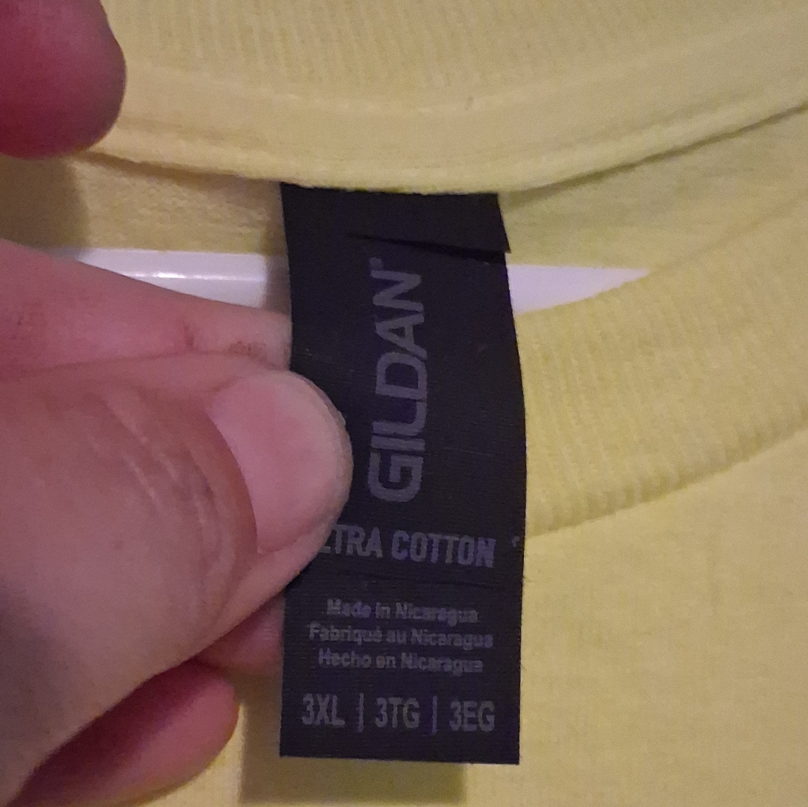 Gildan Ultra Cotton Men’s 3XL Yellow Crew Neck Long Sleeve Bear Graphic Tee