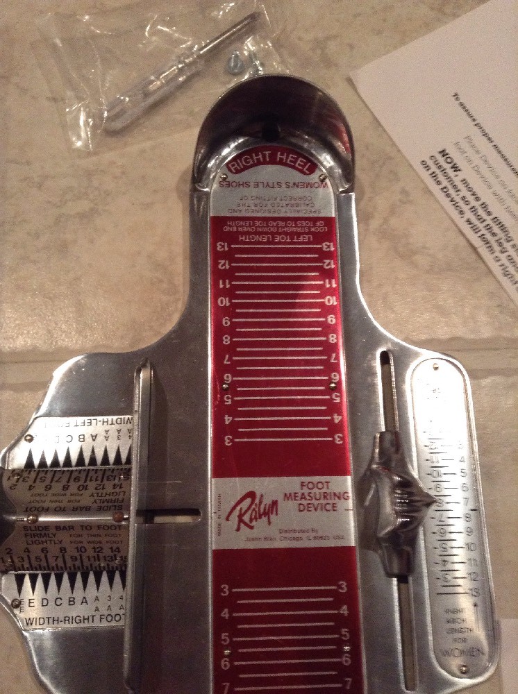 Ralyn Measuring Device for Women’s Shoes w Original Box, Instructions, flyer,
