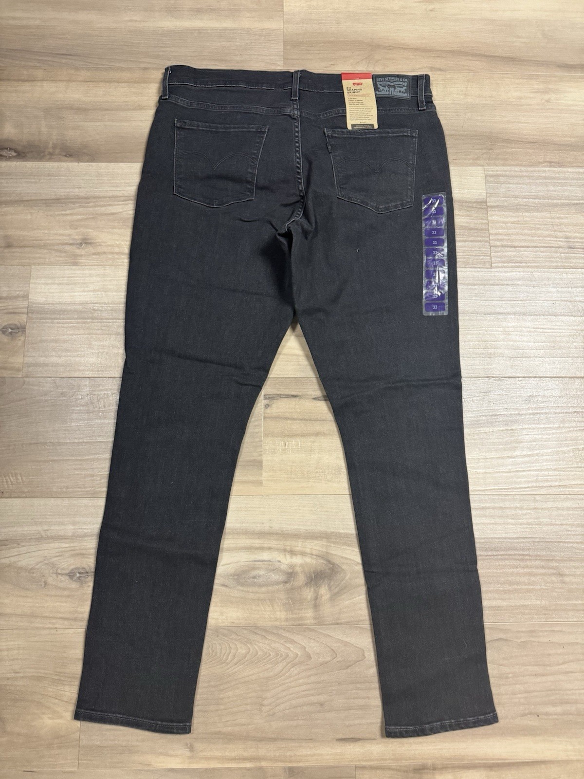 Levi’s Women’s Stretch 311 Shaping & Tummy Slimming Skinny Jean Black 33×30 NWT