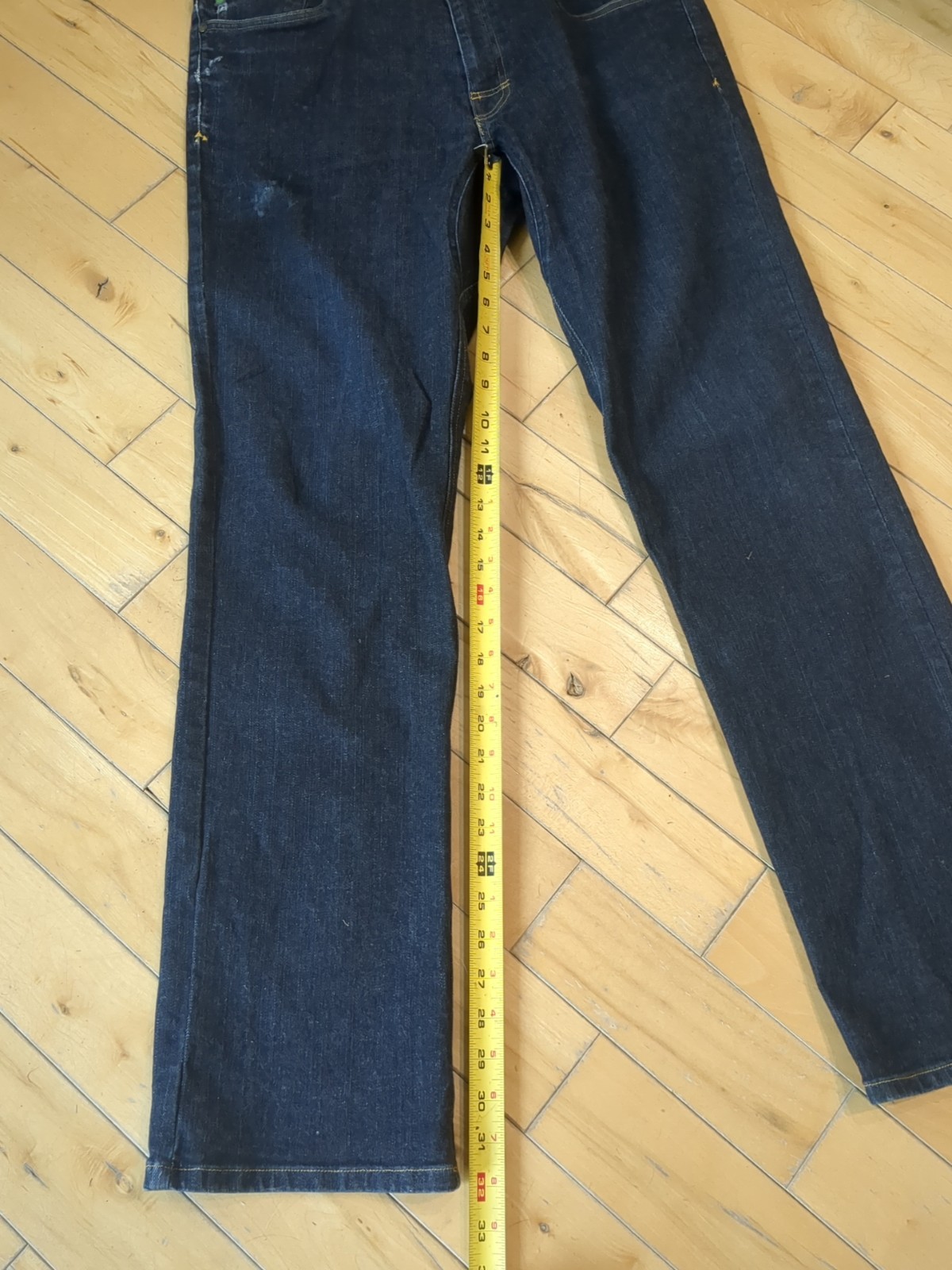 Stio Blue Rivet Dark Denim Distressed Jeans Mens 36×32 99%Cotton/1%Spandex