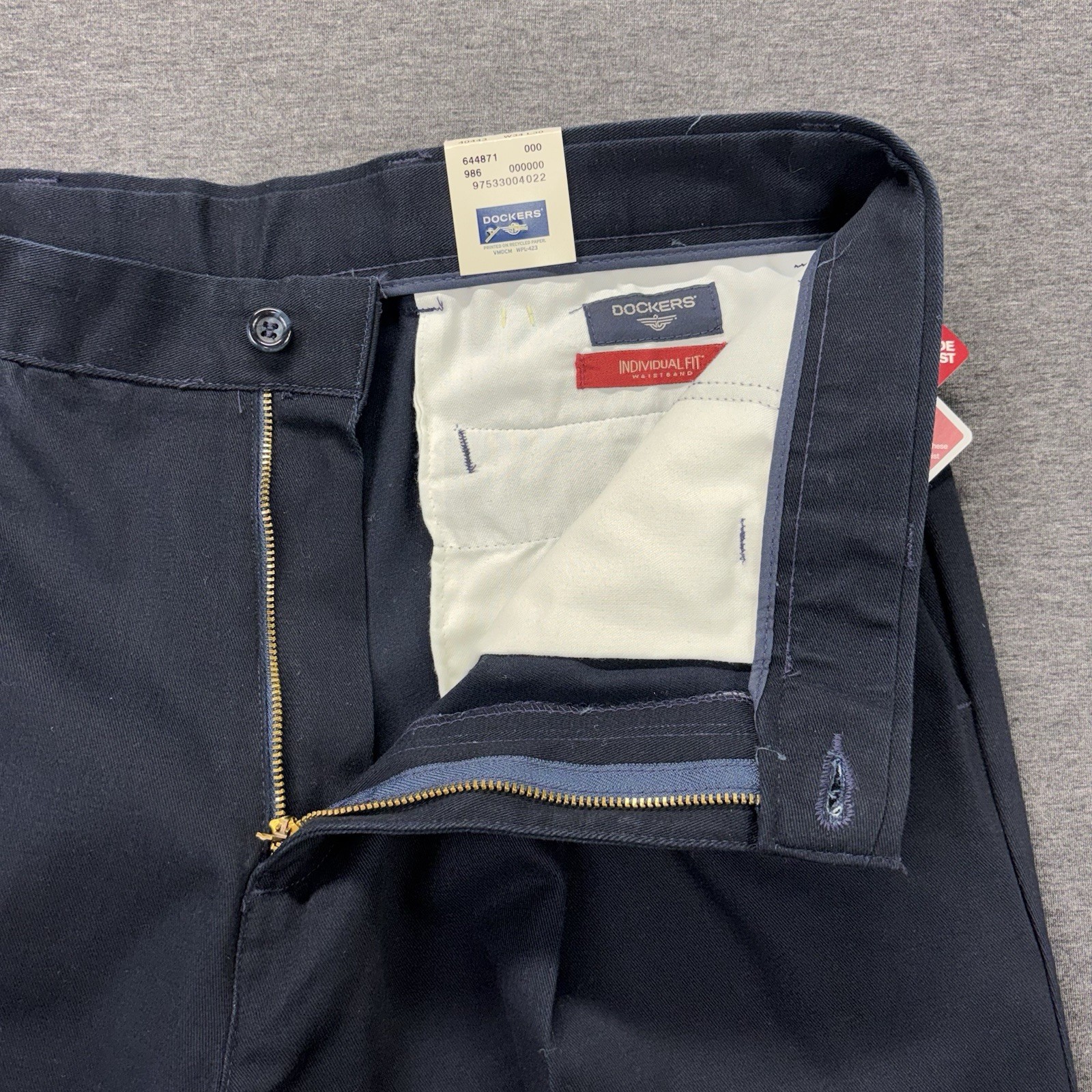 Dockers Original Khaki Pants Mens 34×30 Blue Classic Fit Pleated No Wrinkles NEW