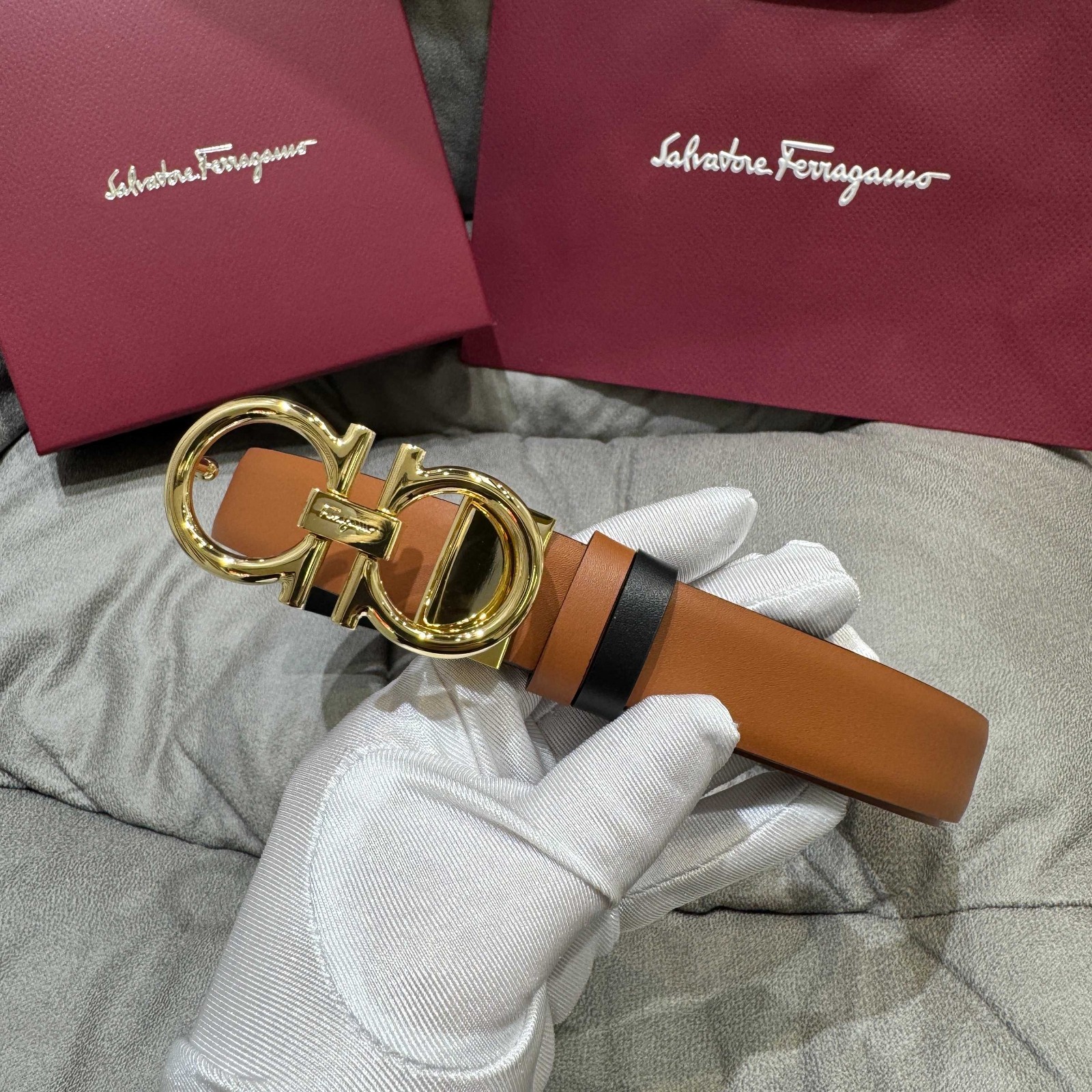 Salvatore Ferragamo Gancini Reversible Leather Belt