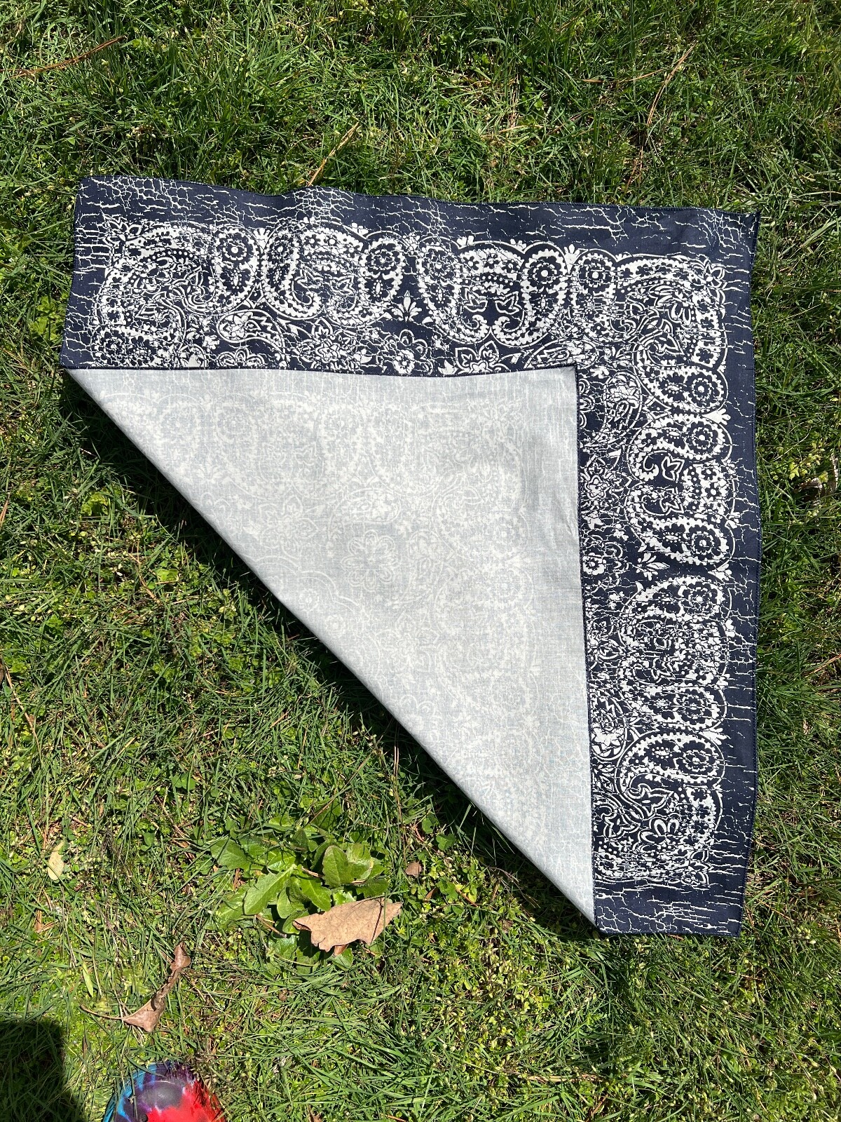Rustic Navy/Natural Paisley 27×27 Bandanna, Made in USA