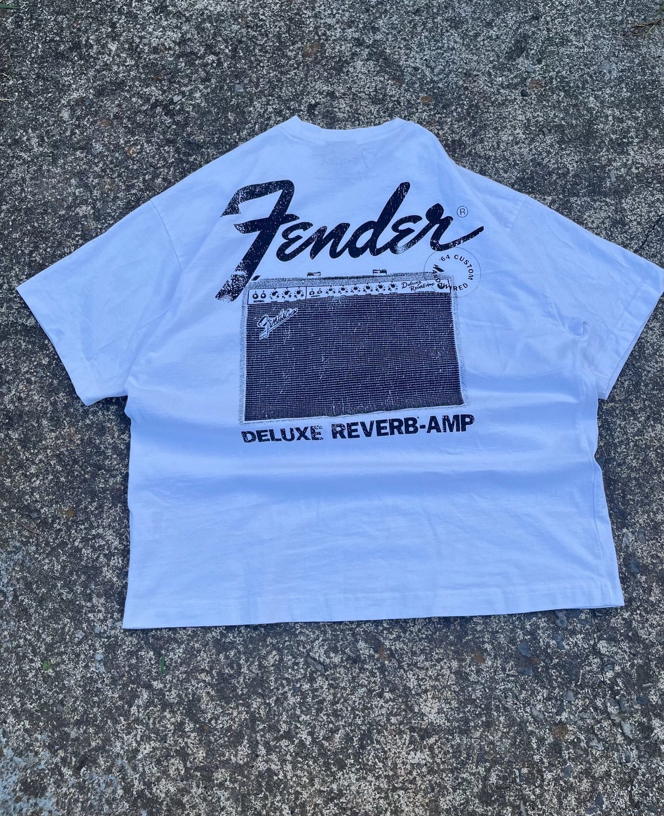 Fender ’64 Custom Deluxe Reverb Amp Graphic T-Shirt Size M