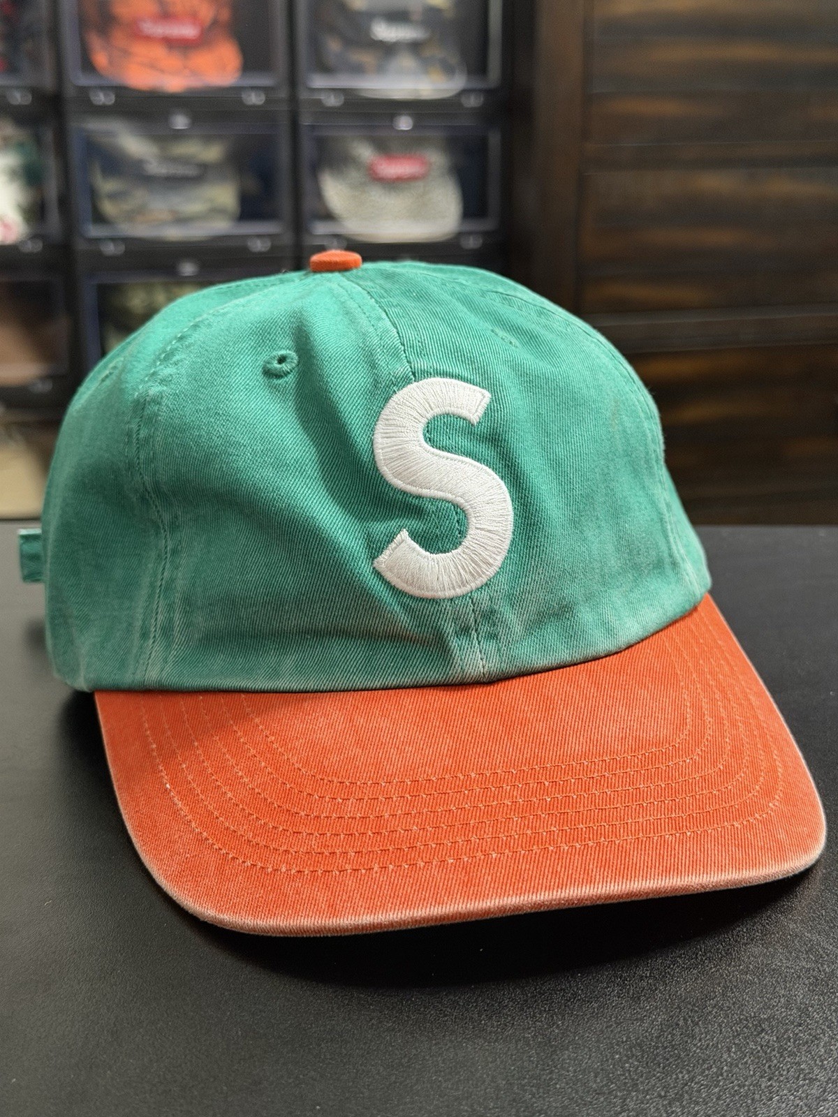 Supreme Pigment Coated 2 Tone S Logo 6 Panel Green FW25 Box Logo Hat Strapback