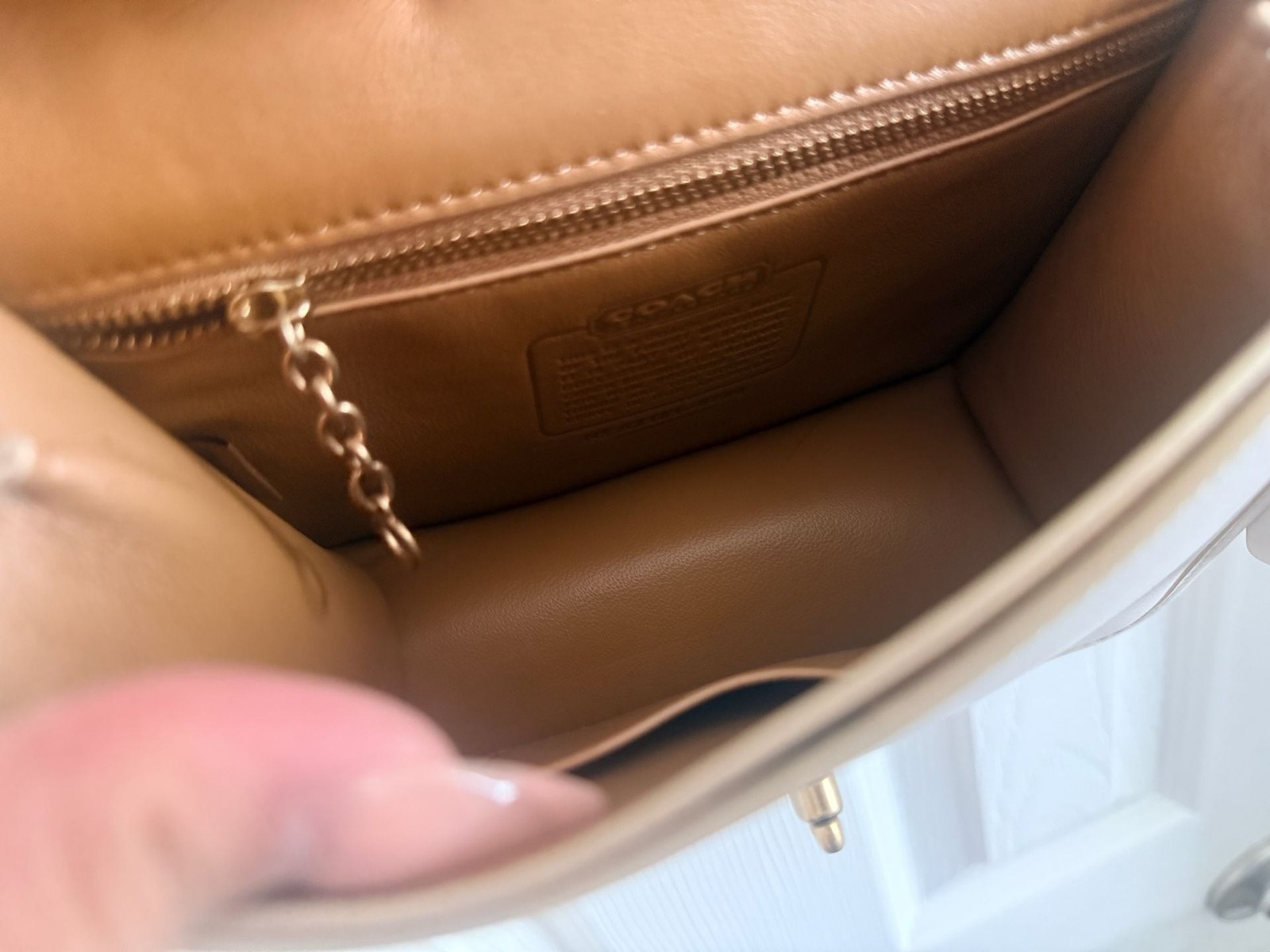 Coach Willis Top Handle 18 in Chalk Glovetanned Leather