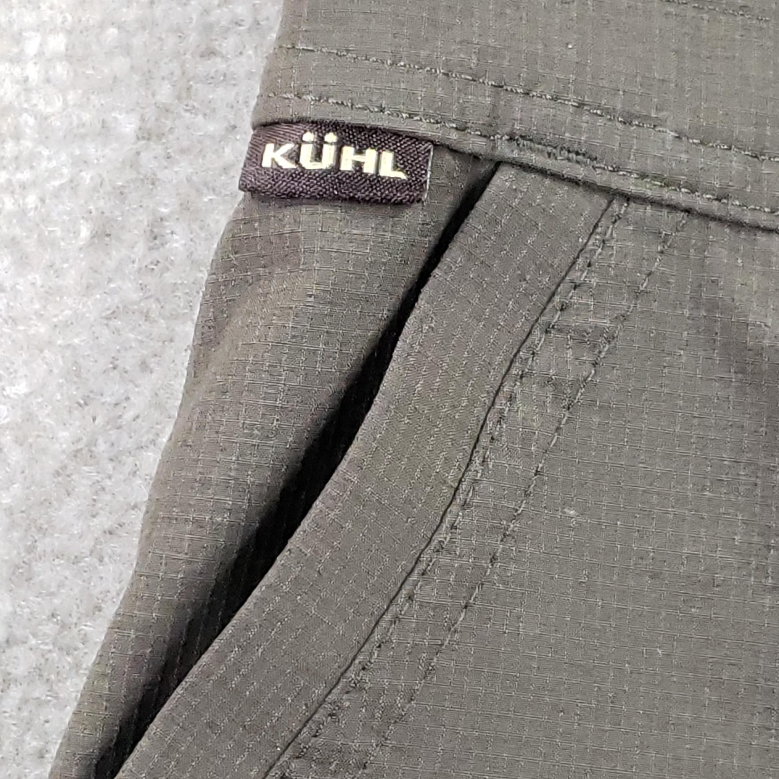 Kuhl Shorts Mens 31 Brown Polyester Pockets 9 In Inseam Hiking Casual Flat Front