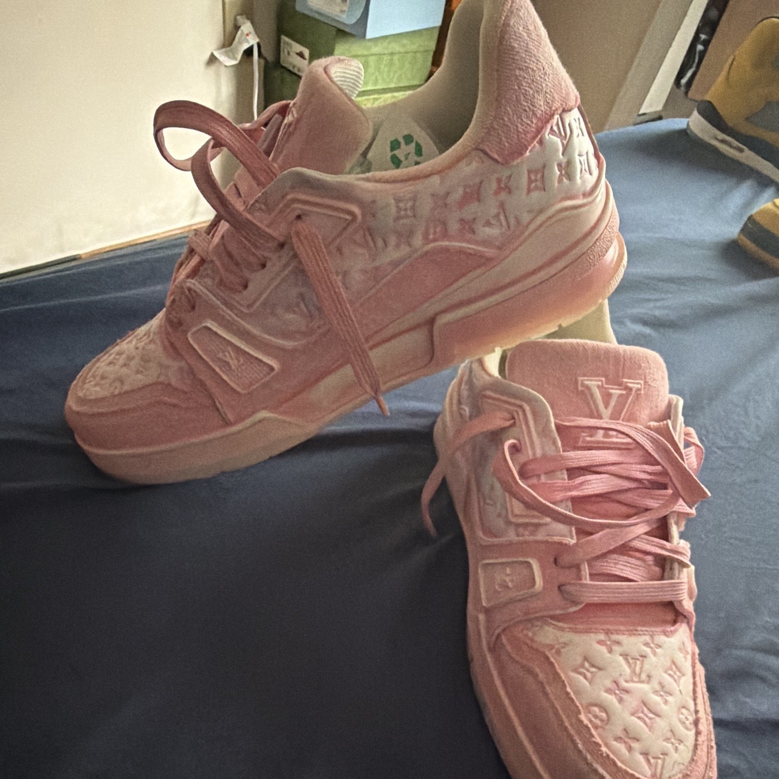 Louis Vuitton Pink Monogram Low Top Men’s Sneakers Lace Up Rubber Sole