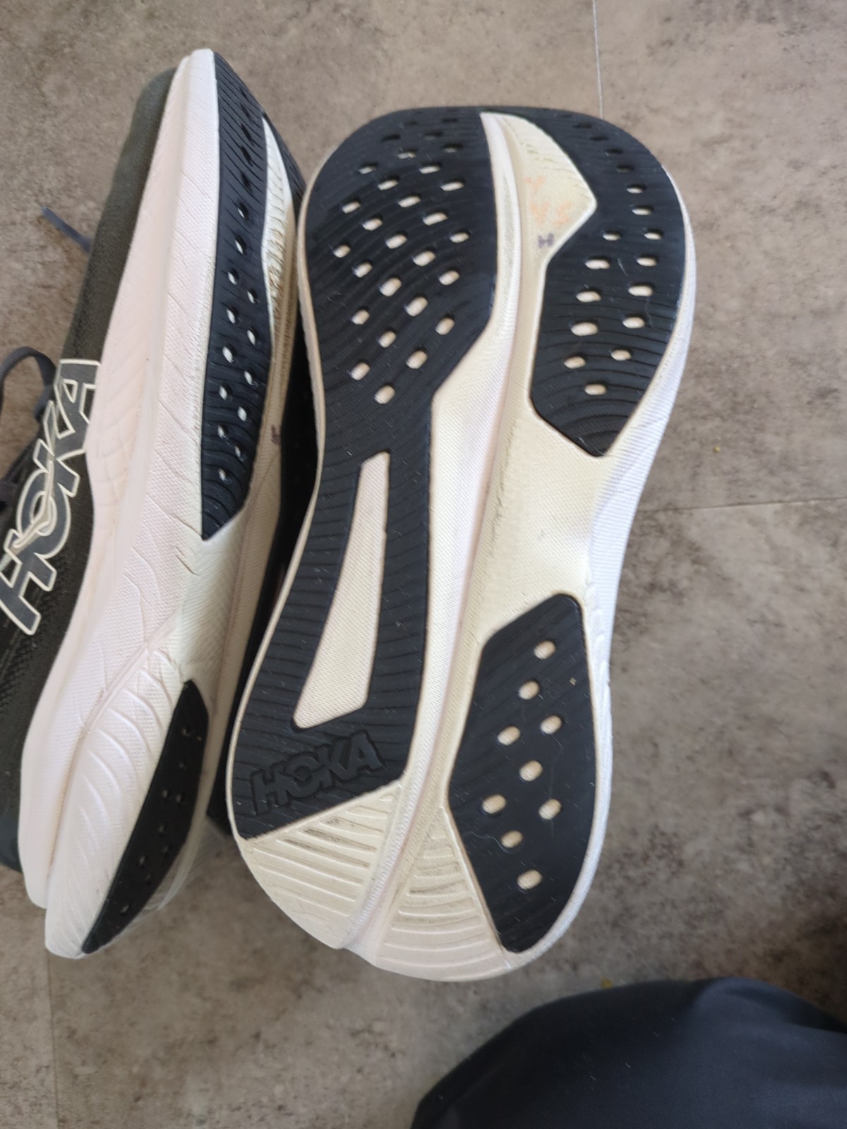Hoka One One Mach 6 Women’s Running Shoes 8B Black Grey White