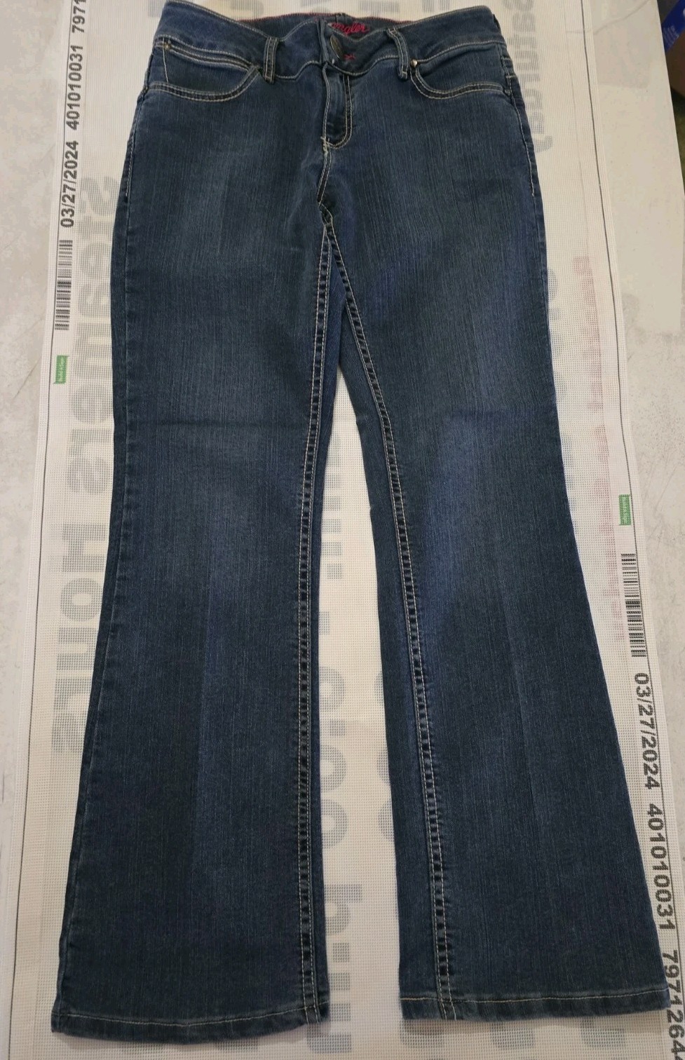 Wrangler Ultimate Riding Jeans Womens 5/6×30 Dark Wash Bootcut Denim 10MWZBR