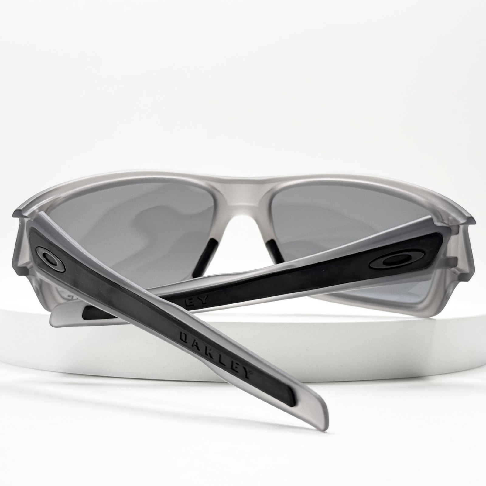 Oakley Turbine OO9263 Transparent Gray Frame Gray Polarized Sunglasses