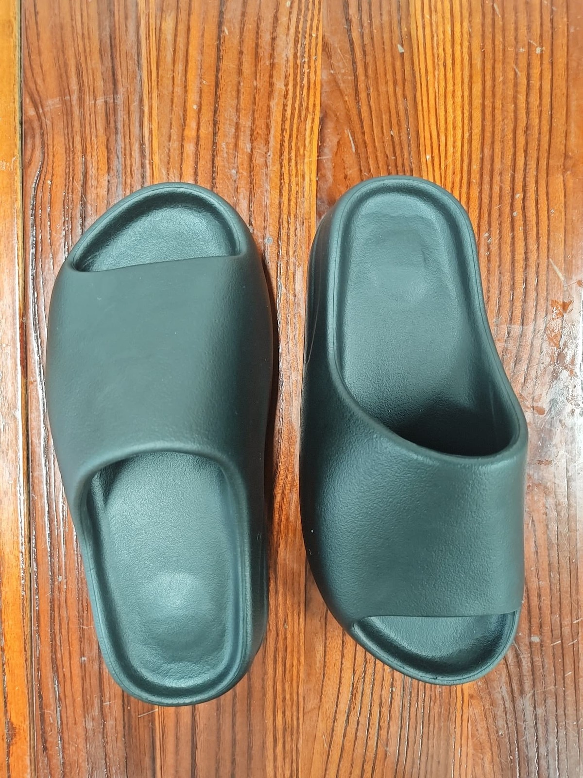 Yeezy Slide YZY YS-01 Black AUTHENTIC NEW With Dust Bag 100% Authentic 6-12M