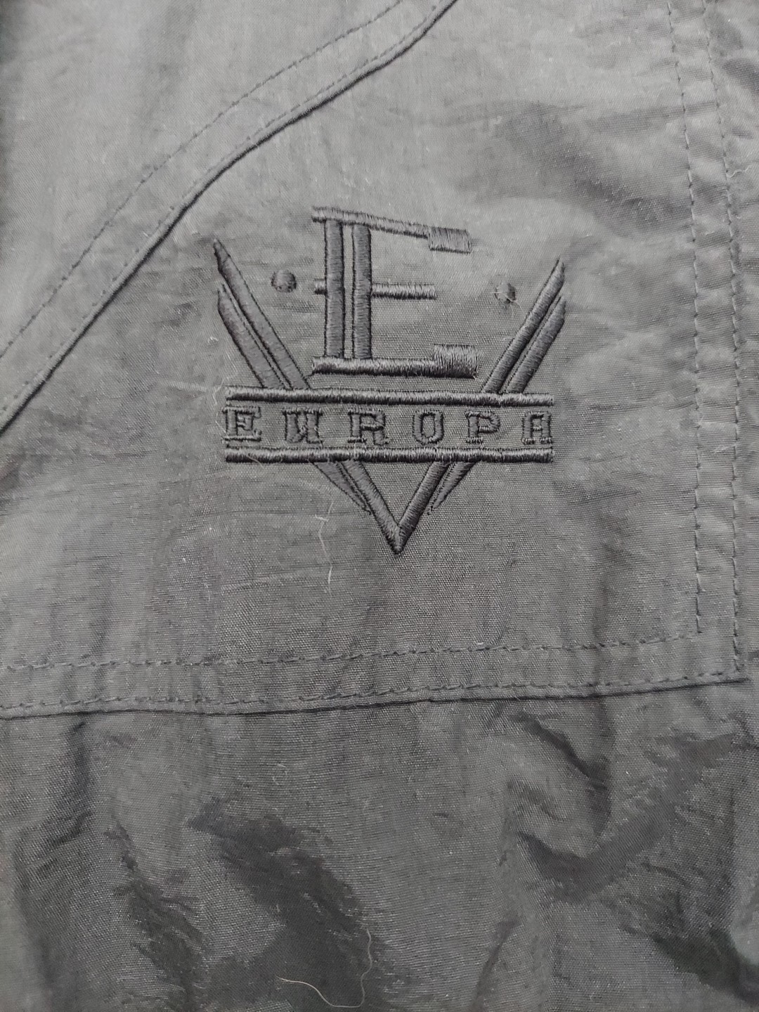 Vtg 80s 90s Helly Hansen Ski Jacket Europa Medium Black Purple Colorblock zip