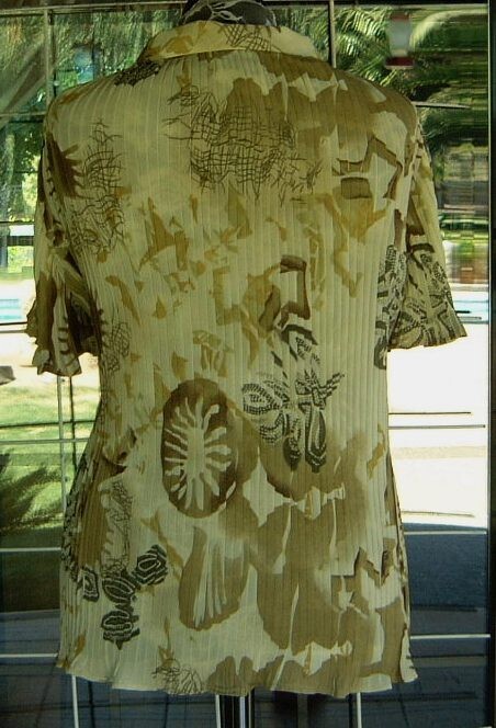 Plus Size Front Button Short Sleeve Pleat Blouse Sz. 18 50-56″ Bust