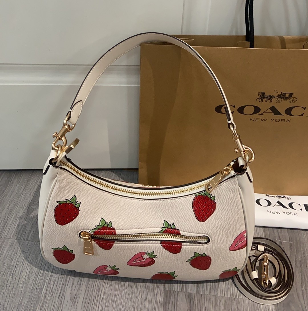 NEW COACH Teri Hobo Bag With Strawberry Print CAL67 outlet FREE SHIPPING