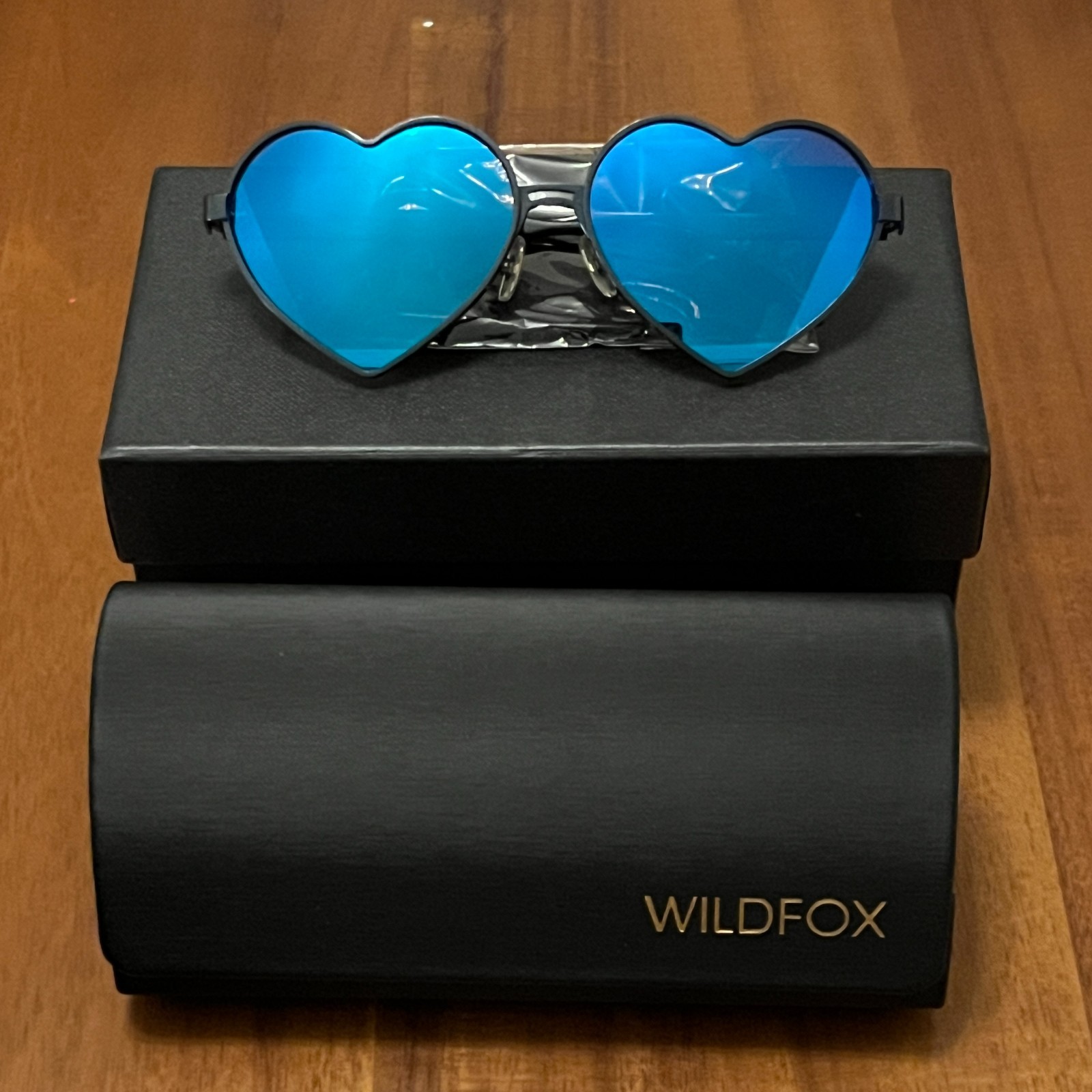 NEW Wildfox Lolita Heart Shaped Sunglasses Black Frames Blue Mirrored Lenses