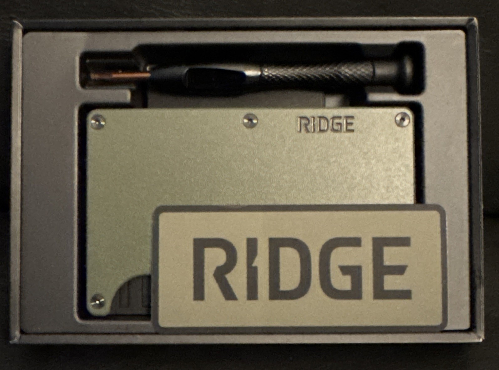 Ridge 2.0 Slim RFID Blocking Aluminum Wallet W/Cash Strap For Bills- Matte Olive