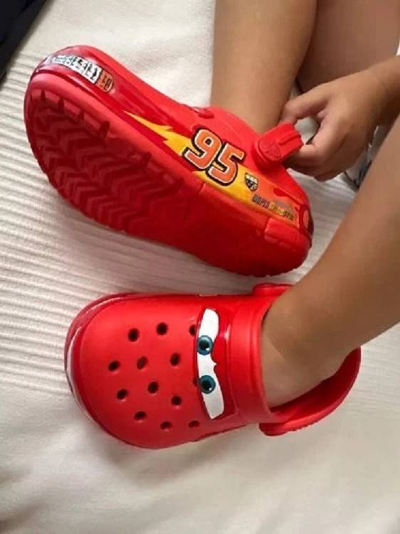 Kid’s LIGHT-UP Lightning McQueen Crocs boys girls Shoe Clog Disney C8-J3 Size **