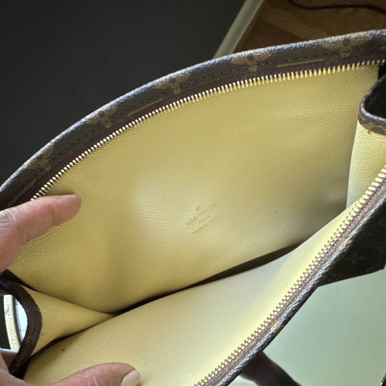 Louis Vuitton Toiletry Monogram Pouch 26 Brown Canvas